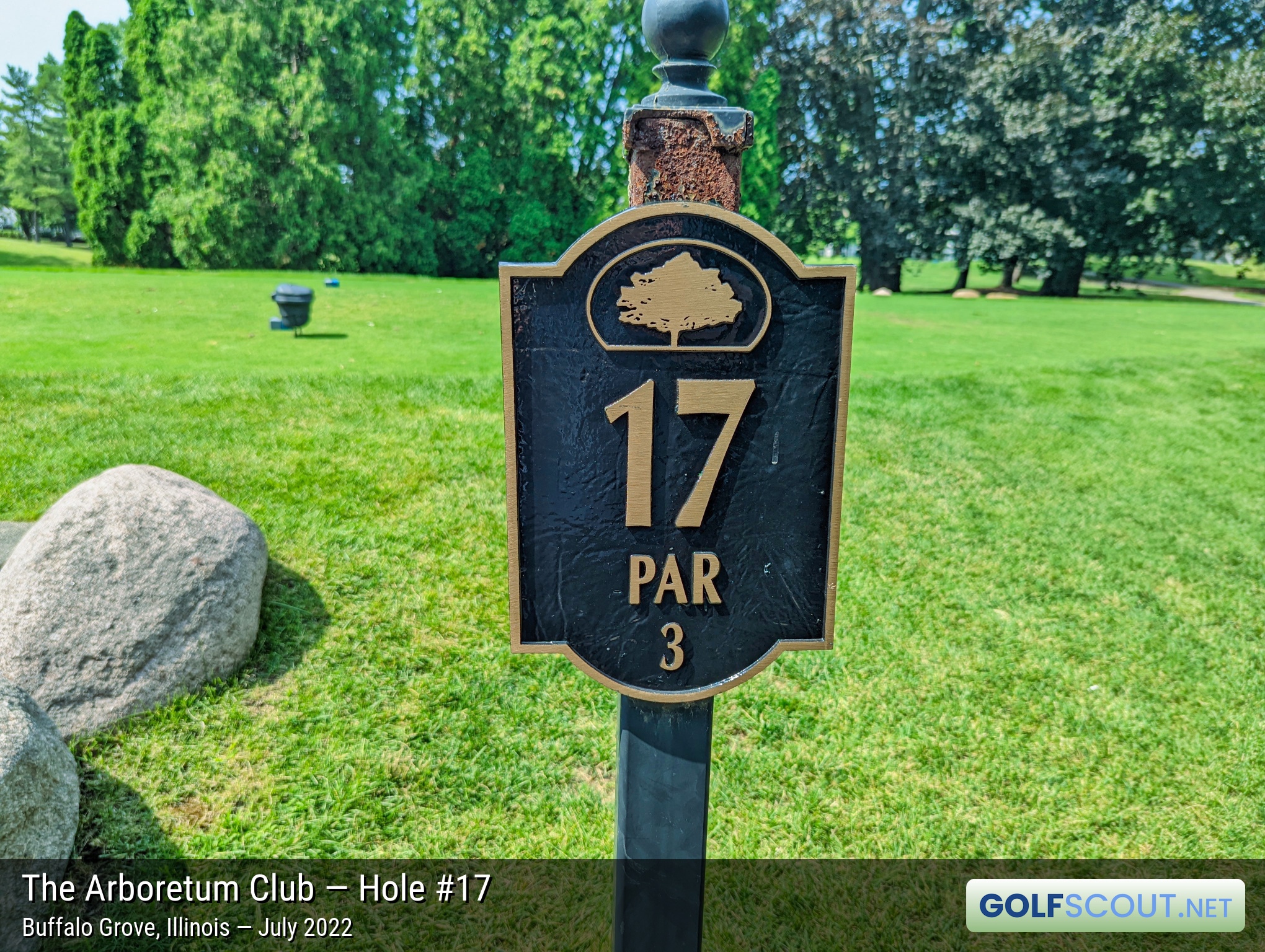 Photo of hole #17 at Arboretum Club in Buffalo Grove, Illinois. 