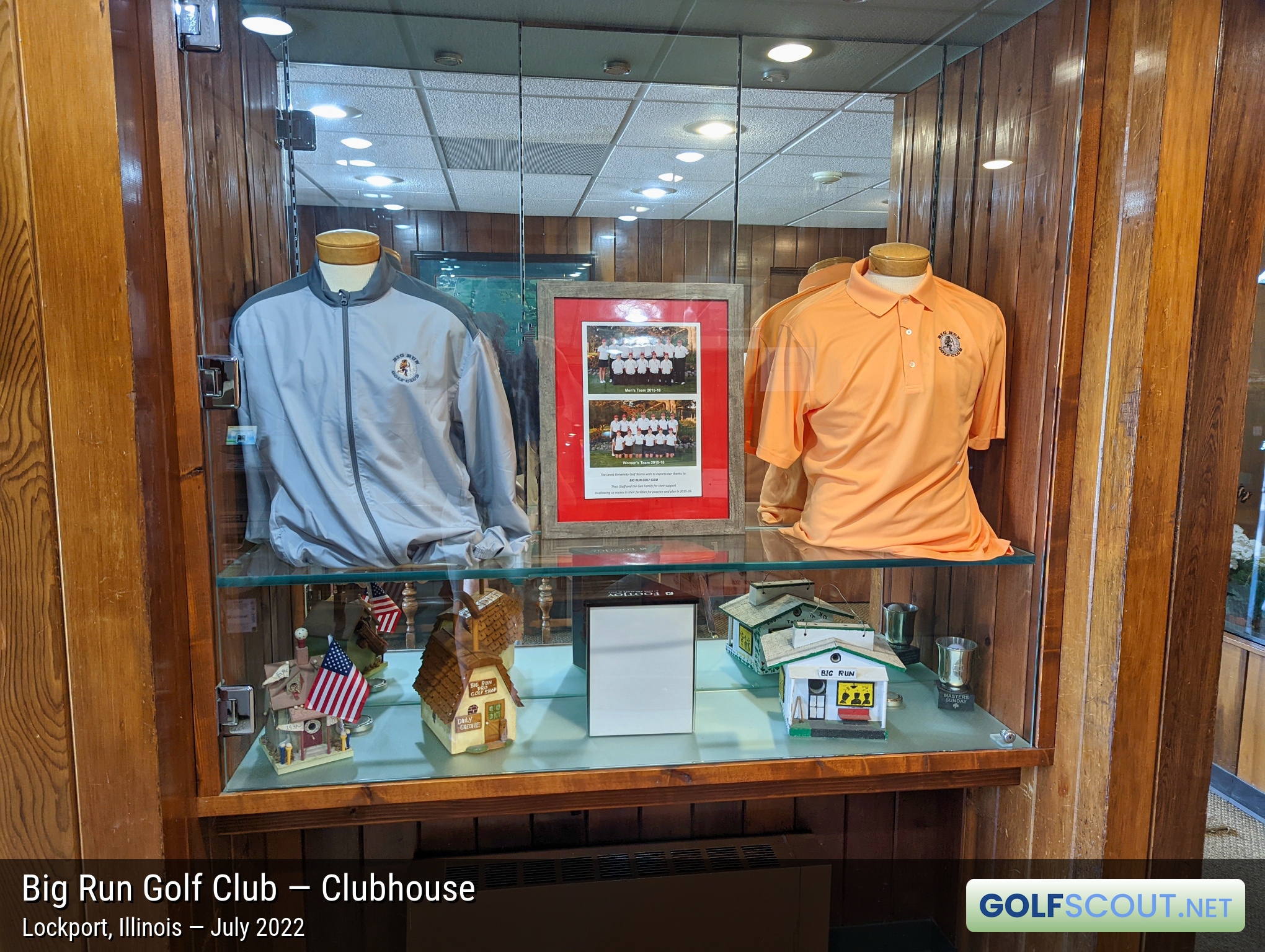 Photo of the clubhouse at Big Run Golf Club in Lockport, Illinois. 