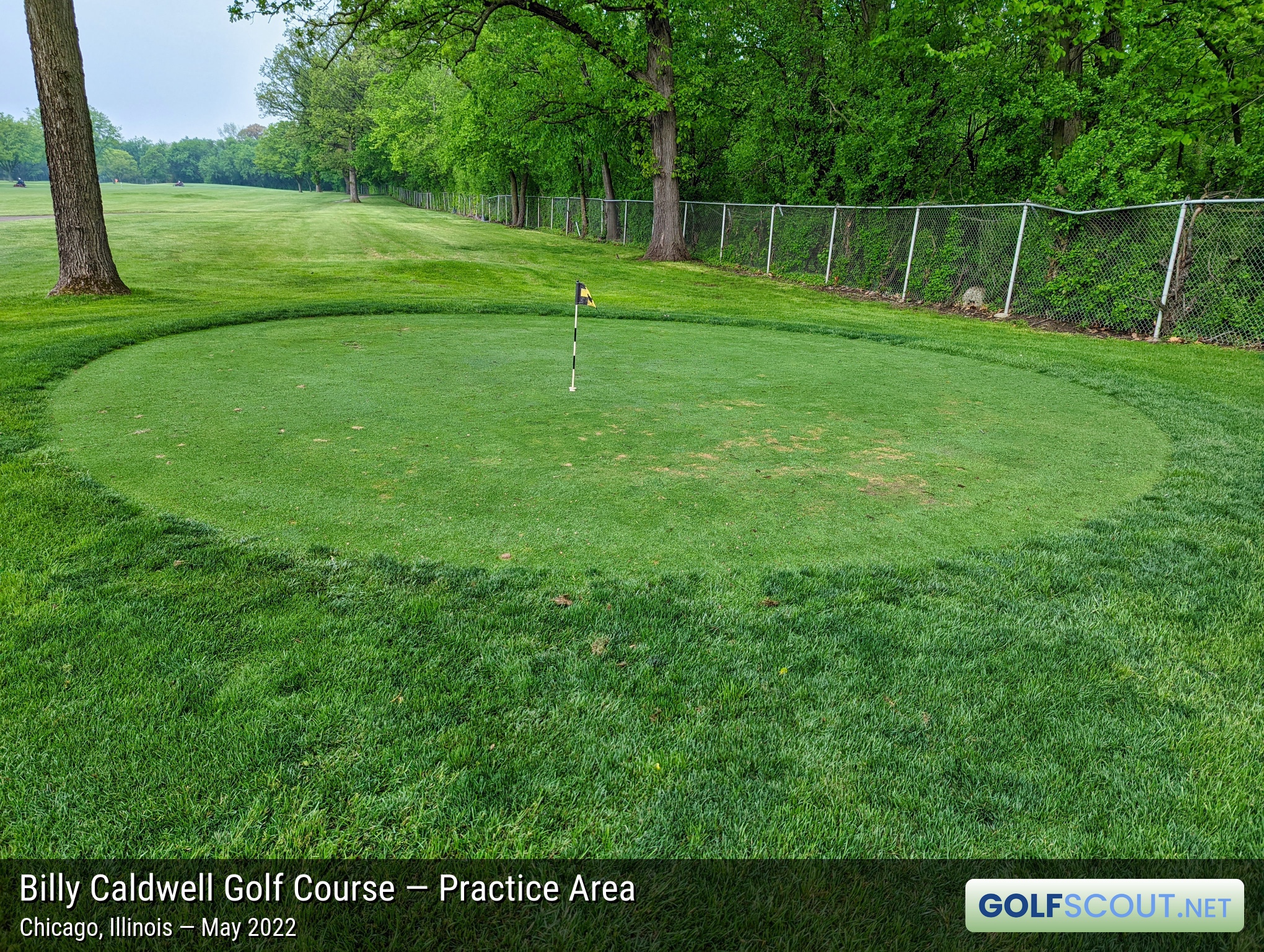 Photo of the practice area at Billy Caldwell Golf Course in Chicago, Illinois. This tiny practice green is to the right of the first tee.