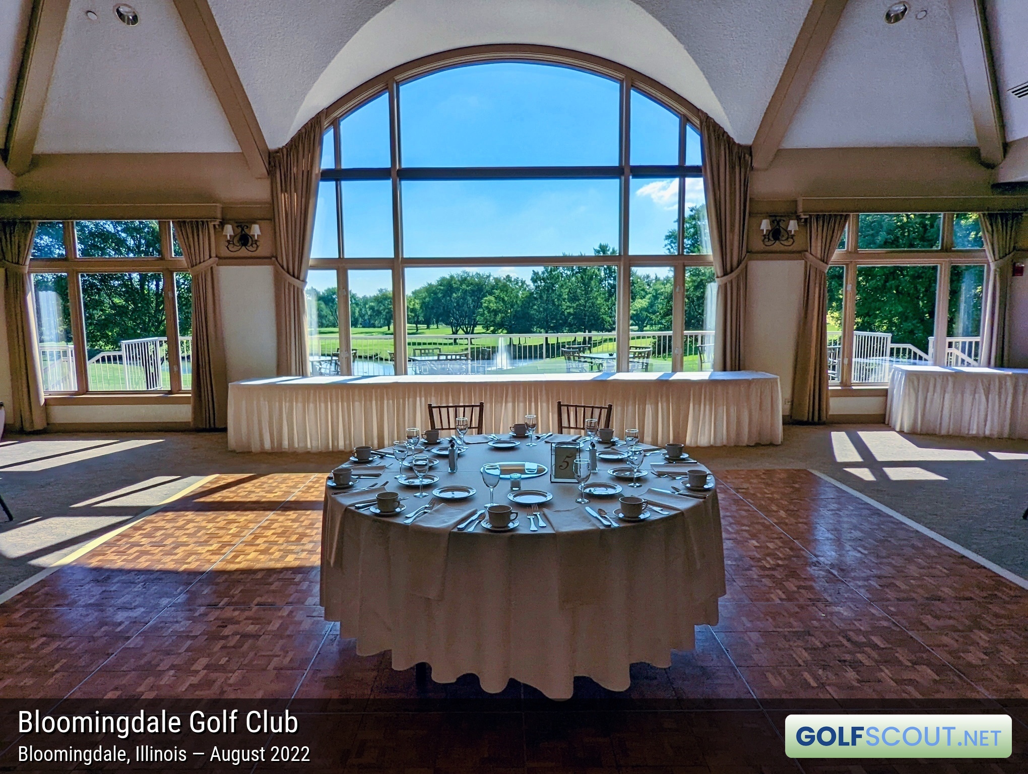 Photo of the clubhouse at Bloomingdale Golf Club in Bloomingdale, Illinois. 