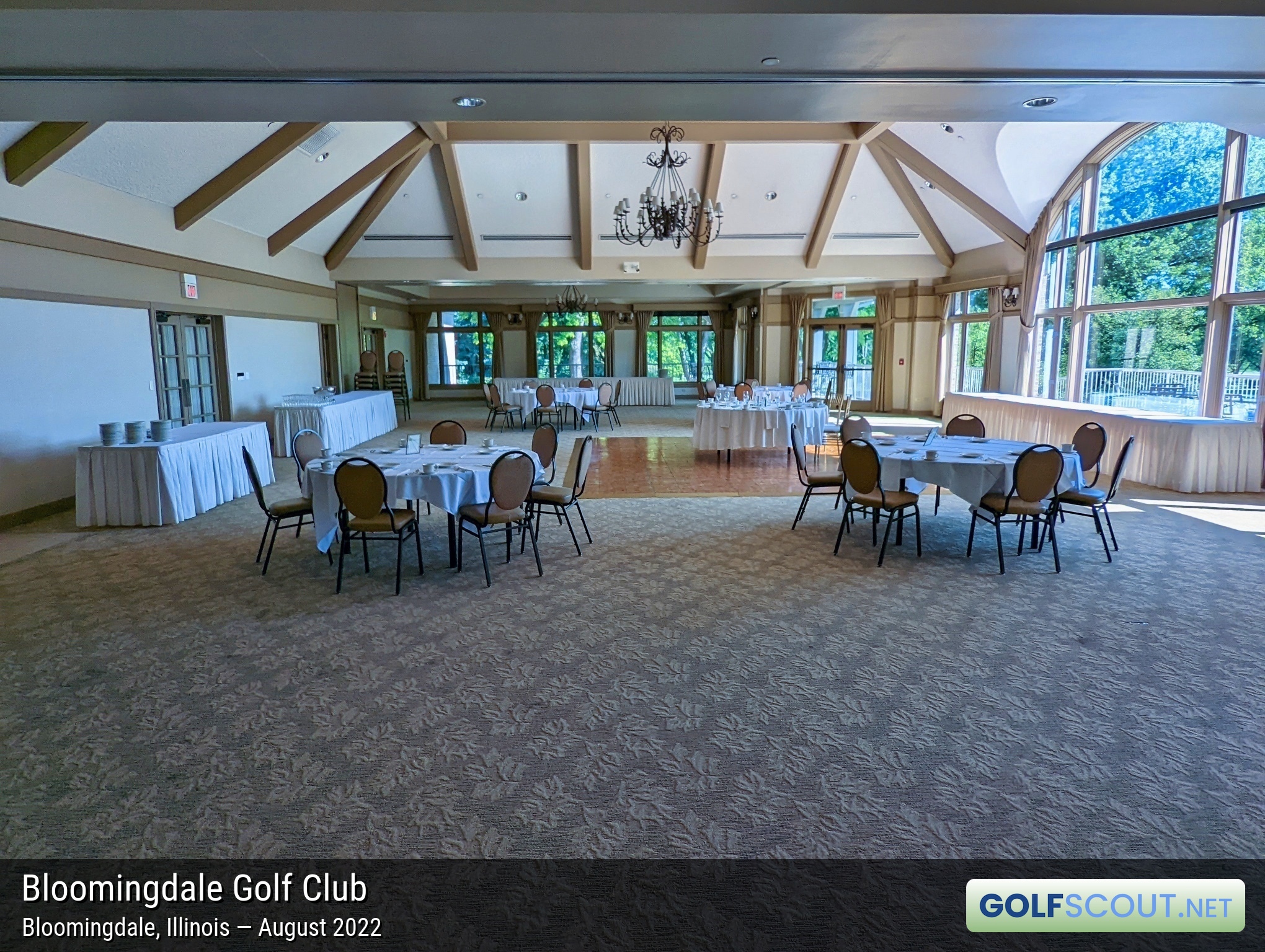 Photo of the clubhouse at Bloomingdale Golf Club in Bloomingdale, Illinois. 