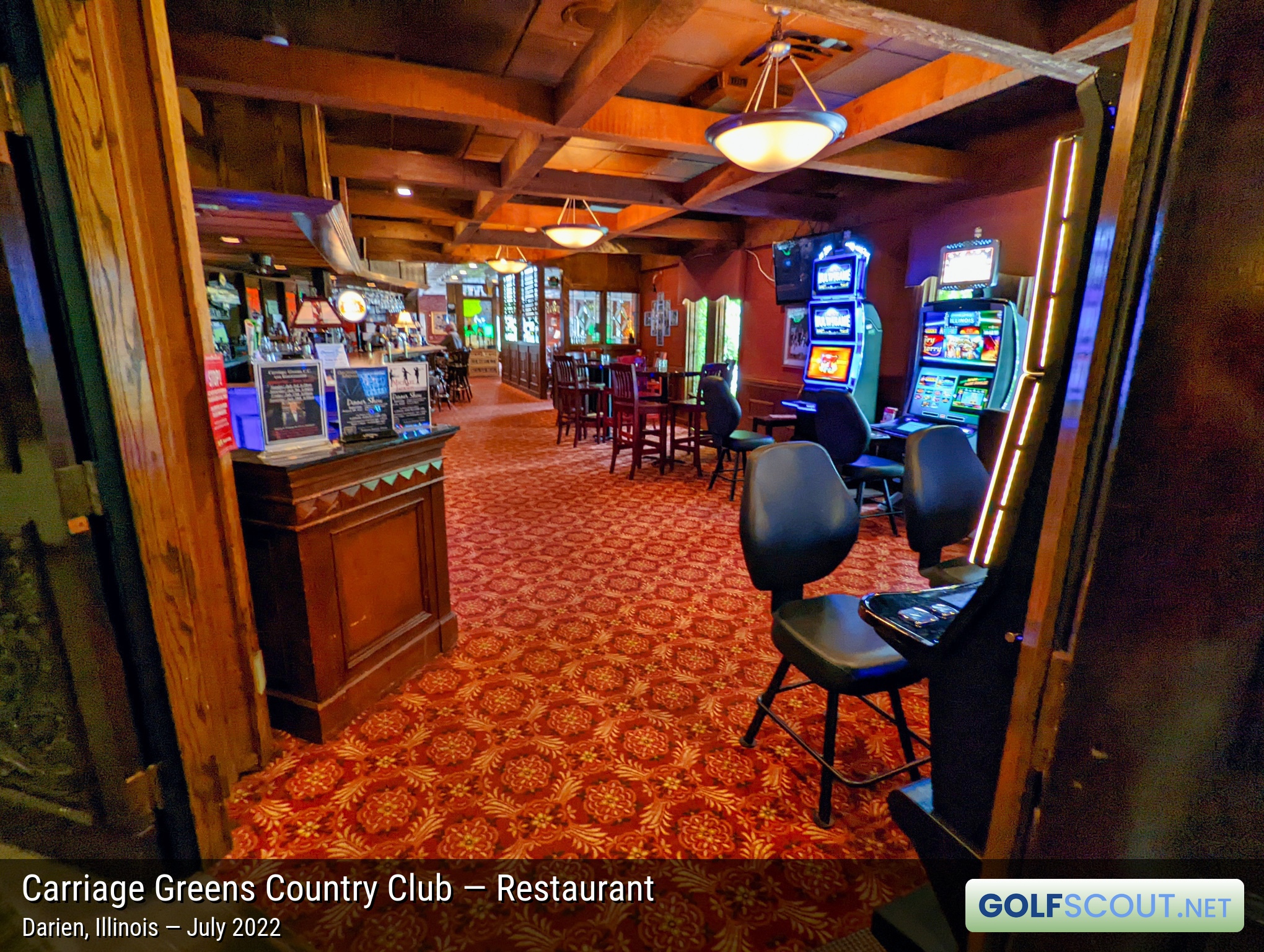 Photo of the restaurant at Carriage Greens Country Club in Darien, Illinois. The restaurant here is called the Sandtrap Bar & grill. The kitchen is closed on Mondays.
