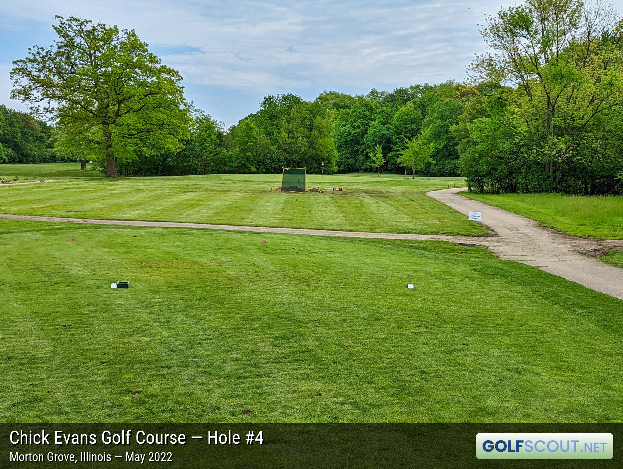 Photo of hole #4 at Chick Evans Golf Course in Morton Grove, Illinois. 