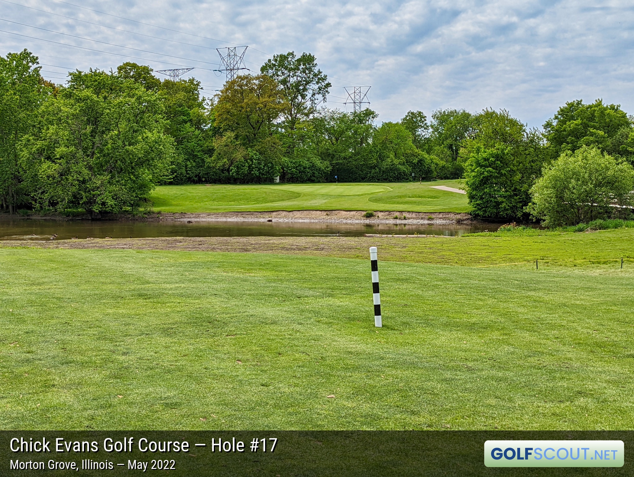 Photo of hole #17 at Chick Evans Golf Course in Morton Grove, Illinois. 