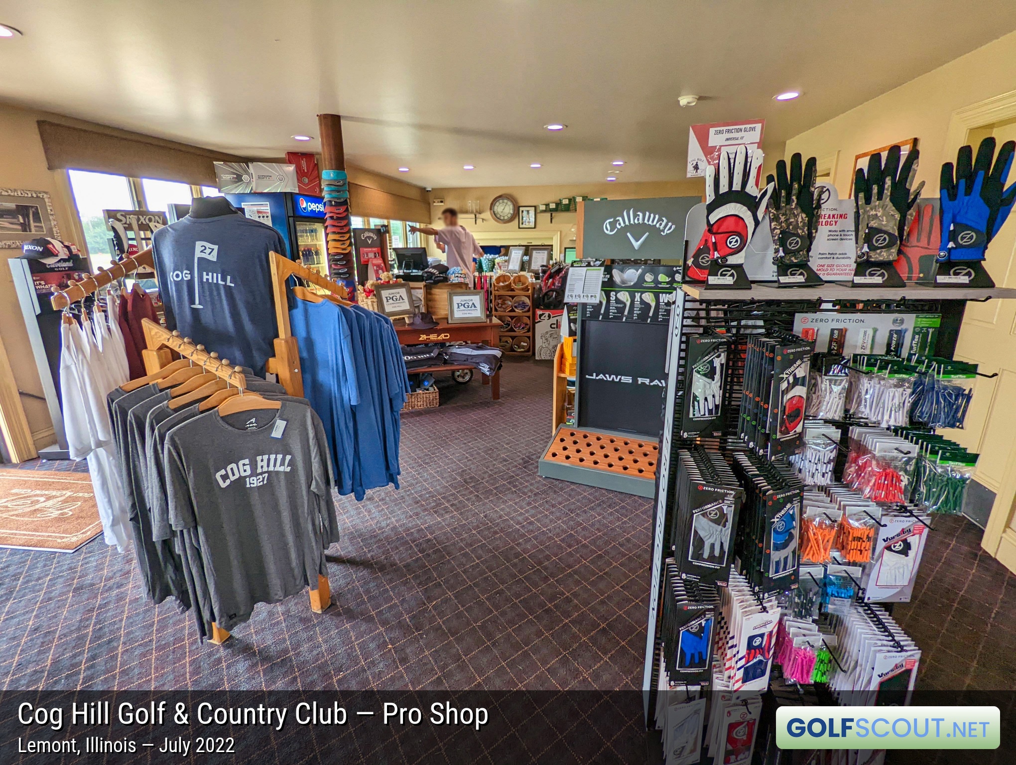 Photo of the pro shop at Cog Hill Course #1 in Lemont, Illinois. Cog Hill has three separate pro shops. This is the pro shop at the driving range.