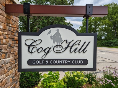 Cog Hill Golf & Country Club Entrance Sign