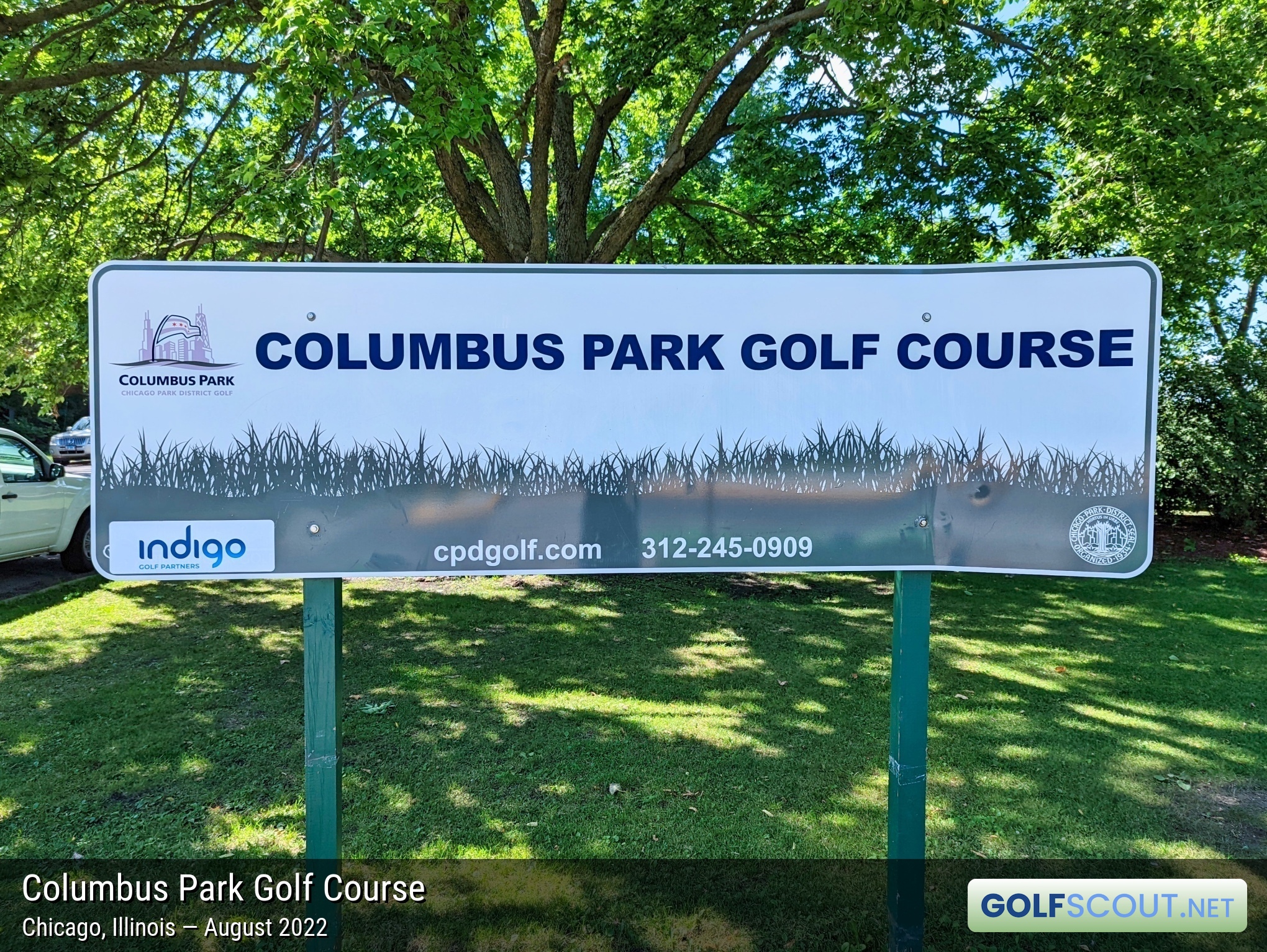 Sign at the entrance to Columbus Park Golf Course