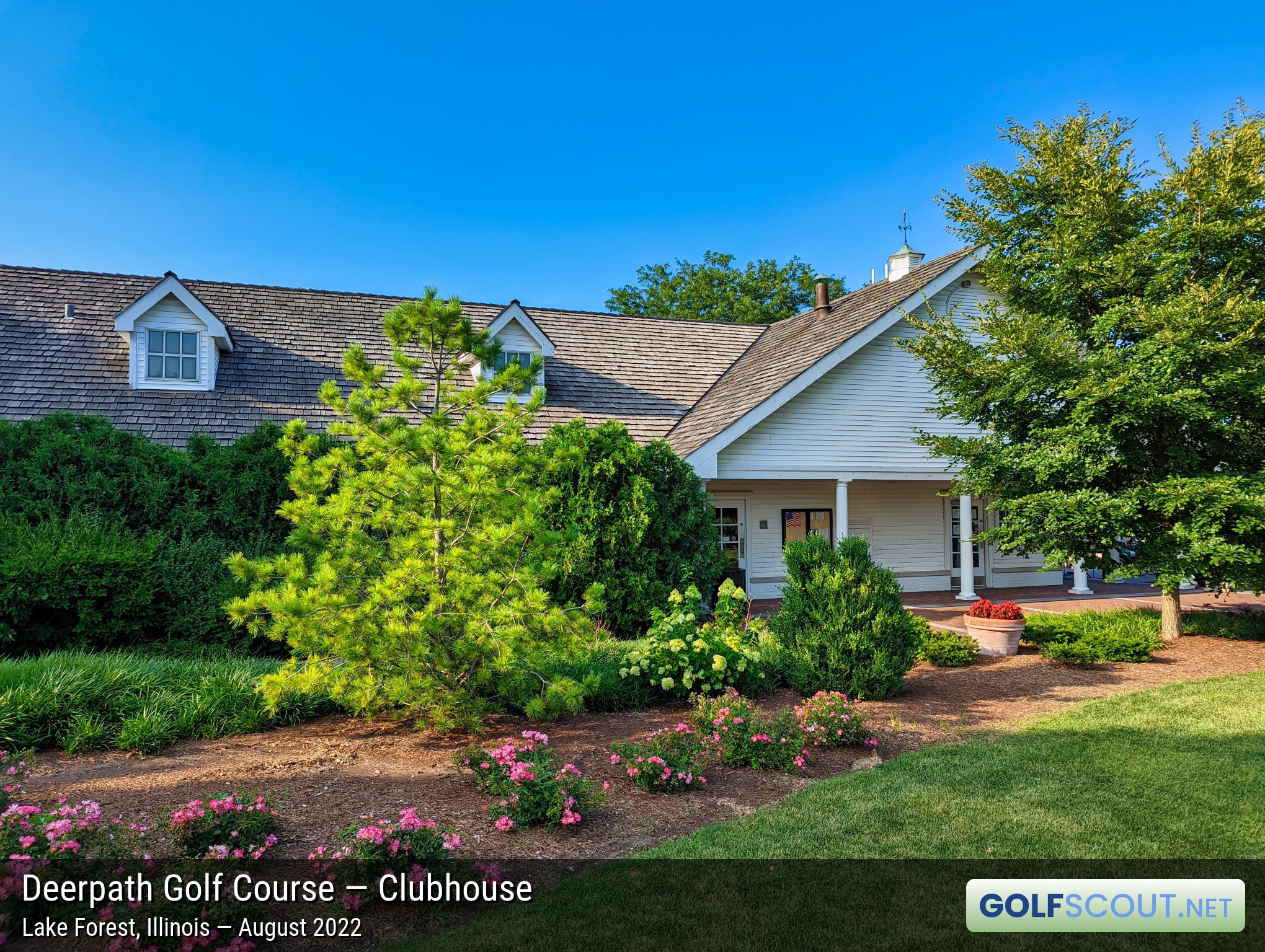 Photo of the clubhouse at Deerpath Golf Course in Lake Forest, Illinois. 