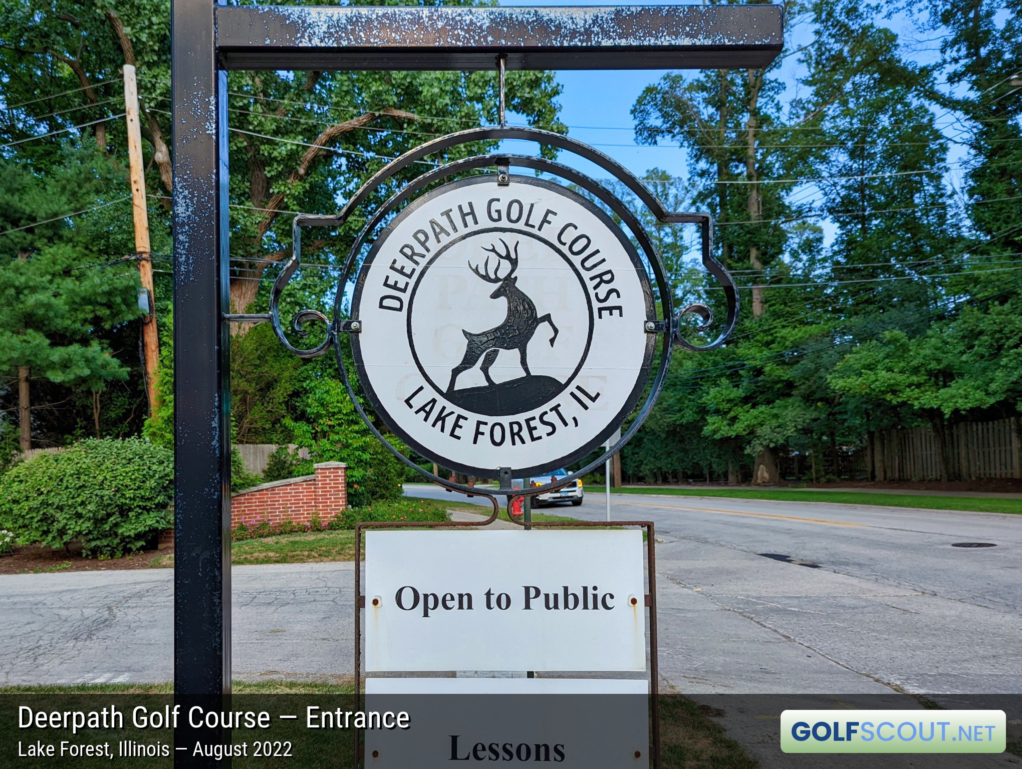 Sign at the entrance to Deerpath Golf Course