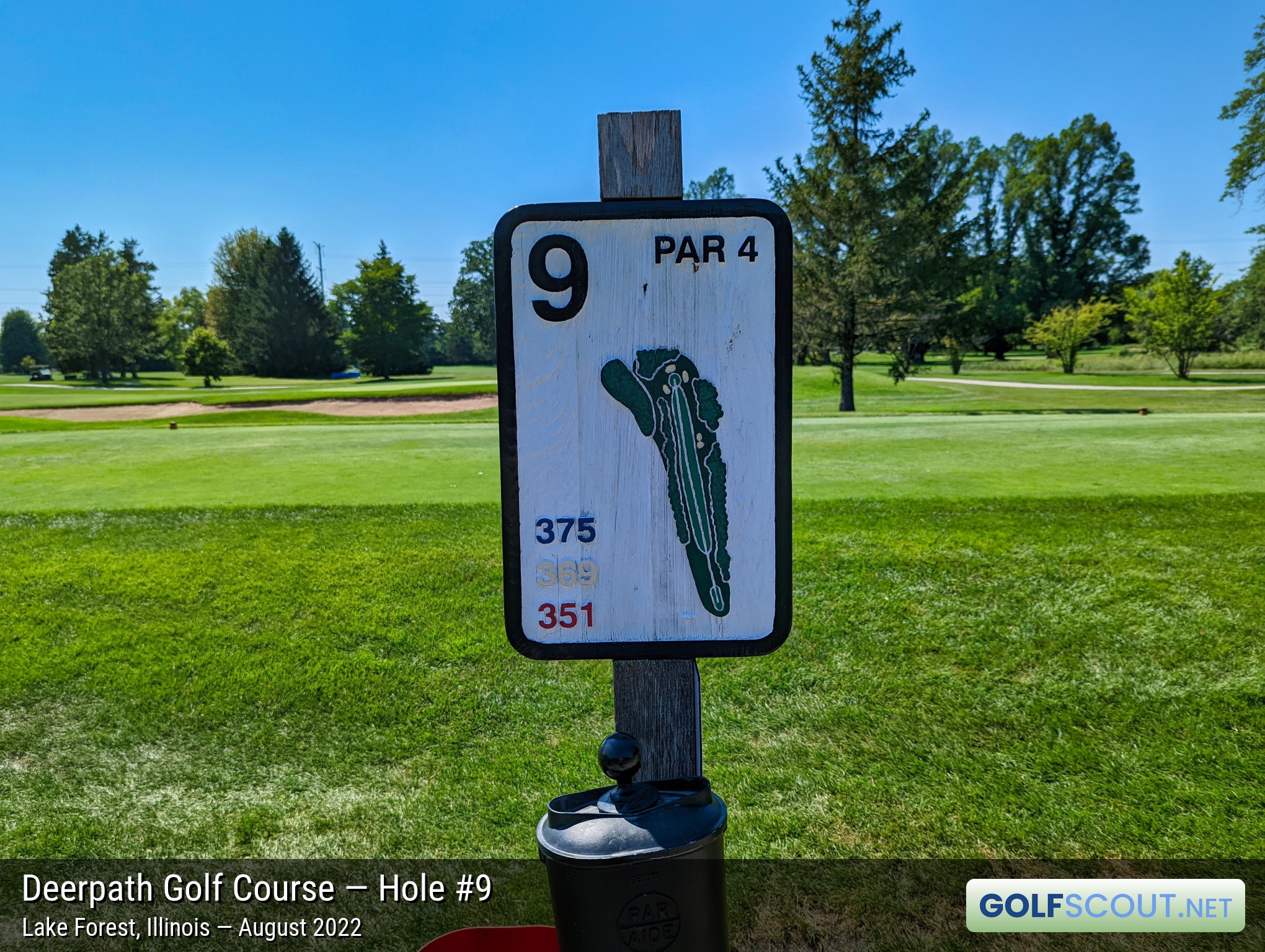 Photo of hole #9 at Deerpath Golf Course in Lake Forest, Illinois. 