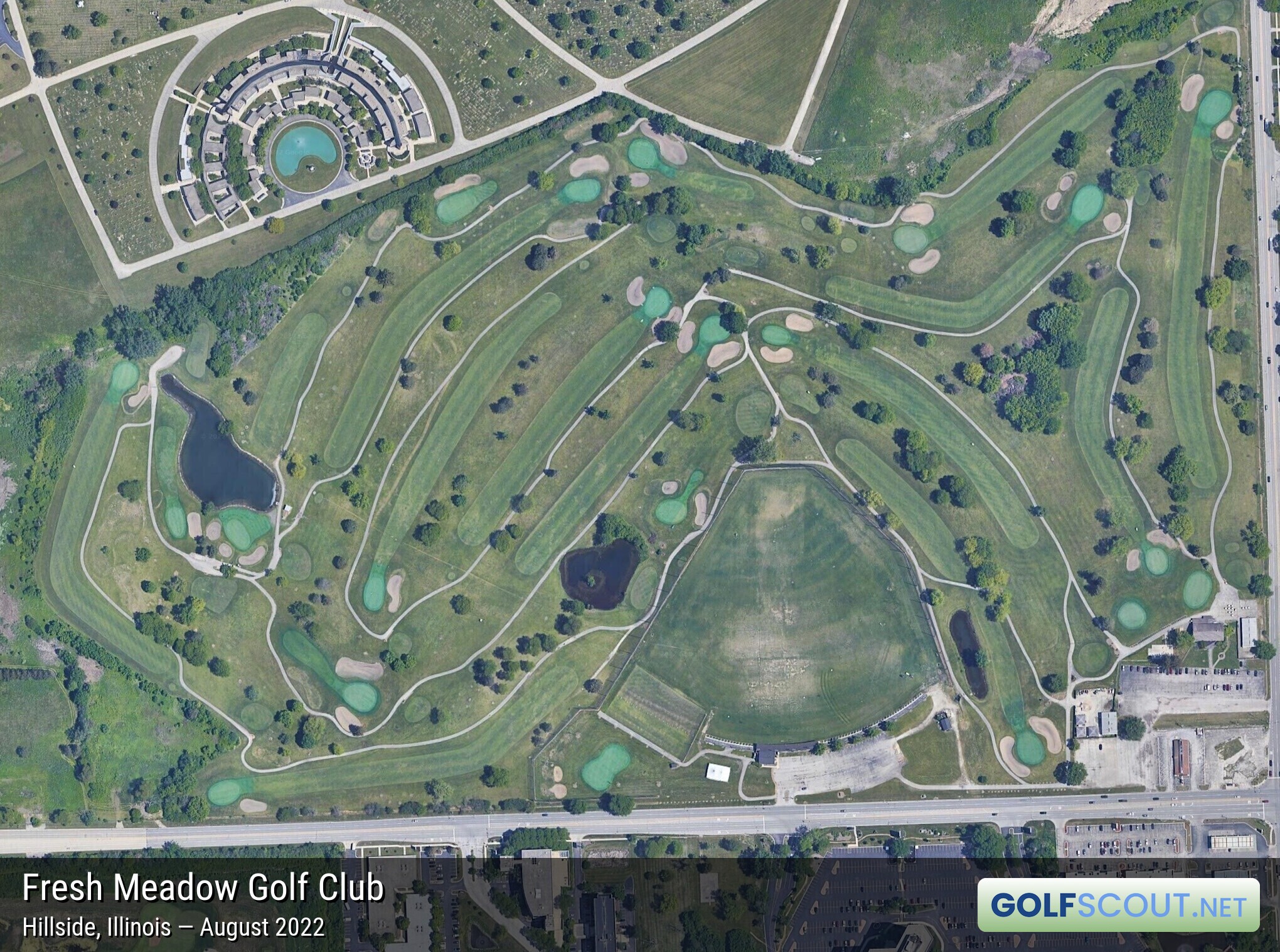 Aerial satellite imagery of Fresh Meadow Golf Club in Hillside, Illinois. 