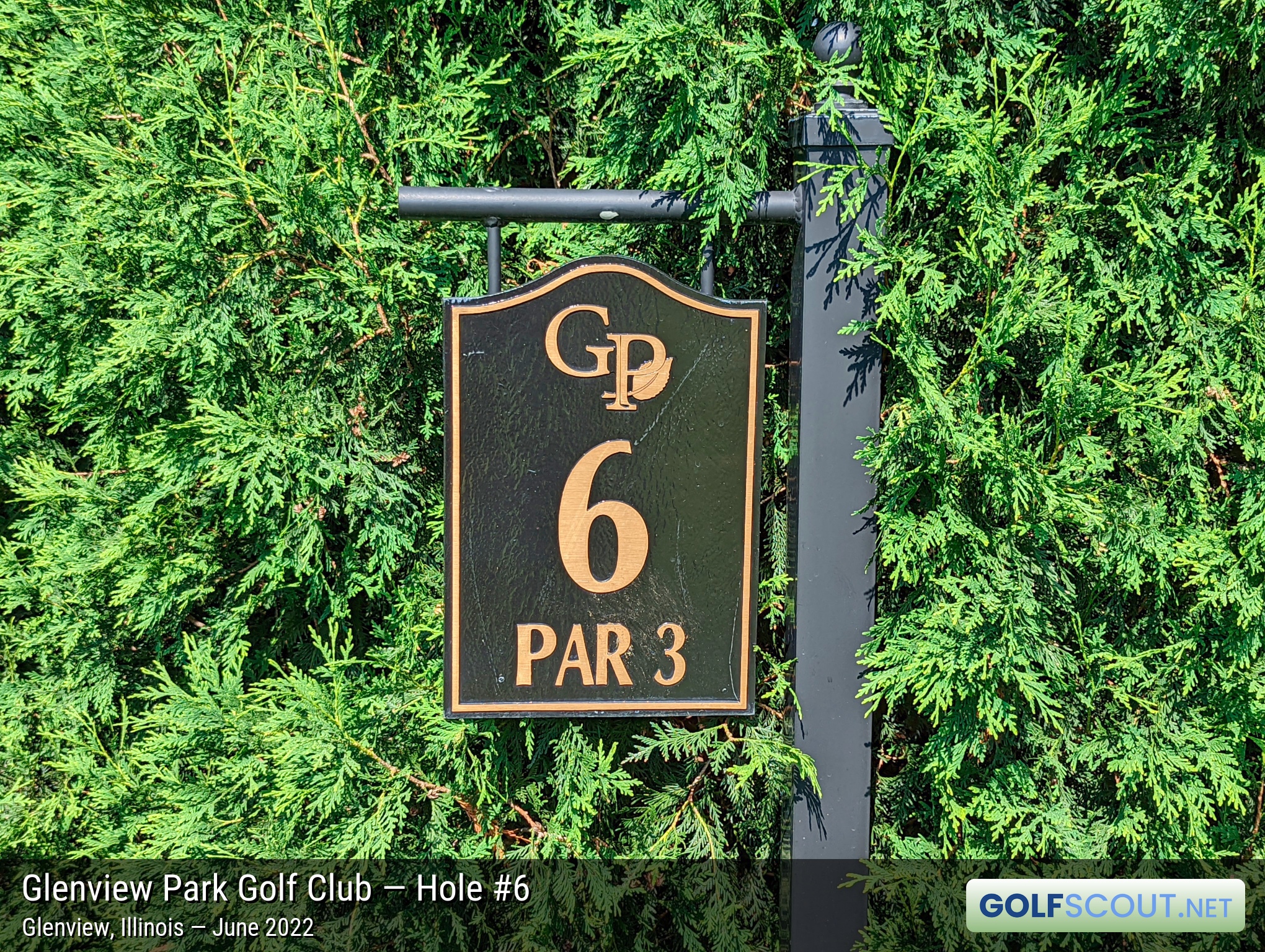 Photo of hole #6 at Glenview Park Golf Club in Glenview, Illinois. 