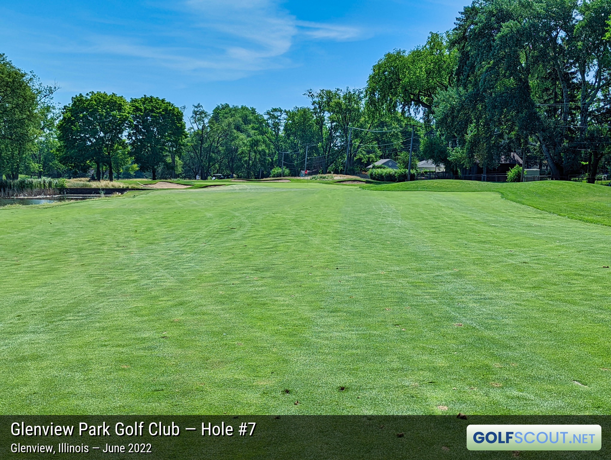 Photo of hole #7 at Glenview Park Golf Club in Glenview, Illinois. 