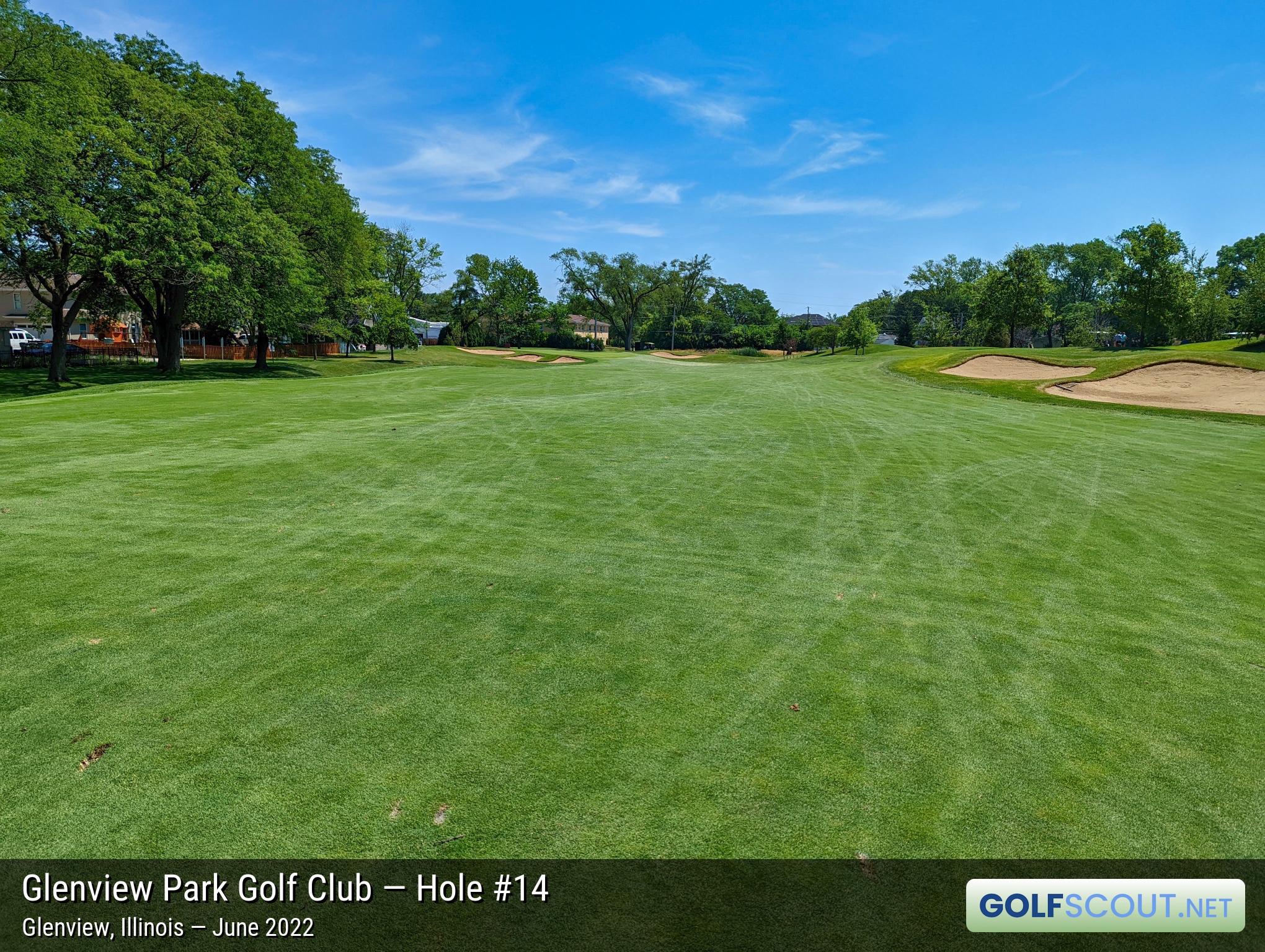 Photo of hole #14 at Glenview Park Golf Club in Glenview, Illinois. 