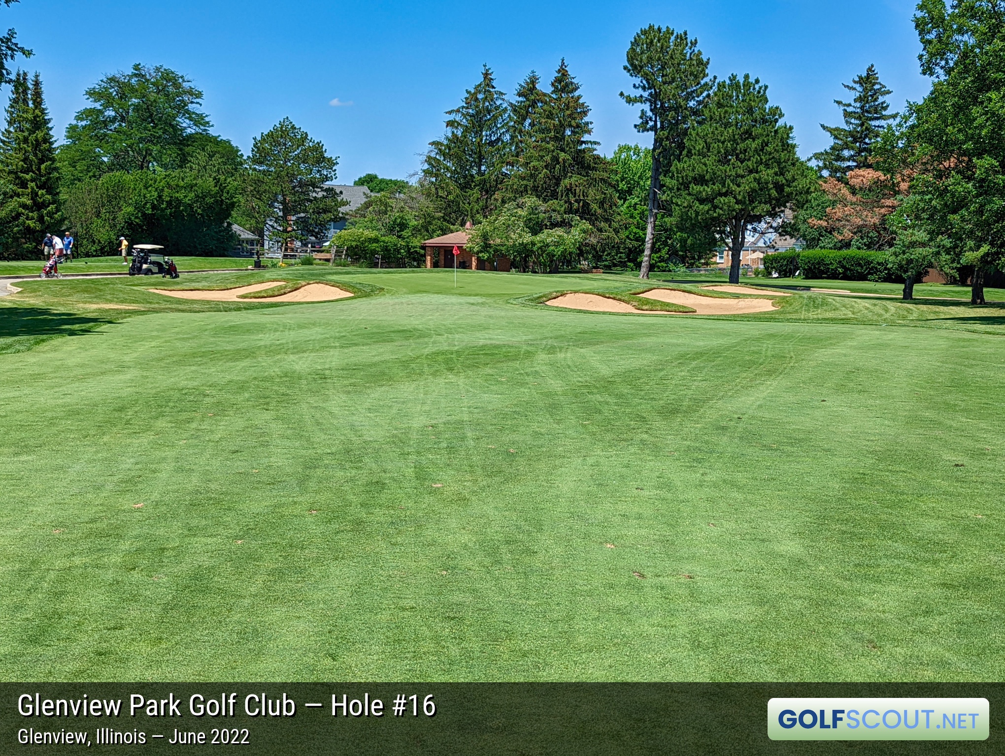 Photo of hole #16 at Glenview Park Golf Club in Glenview, Illinois. 