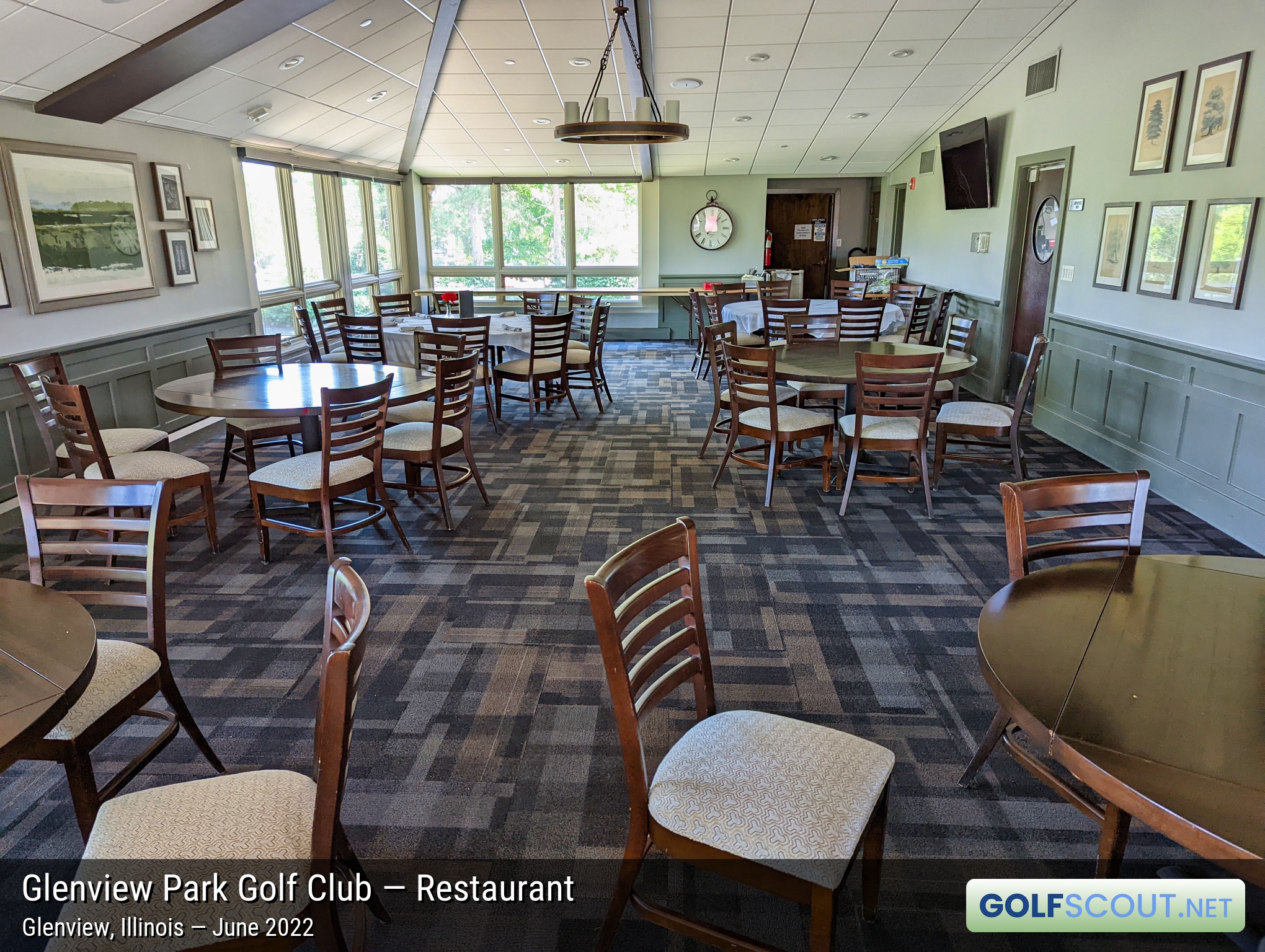 Photo of the restaurant at Glenview Park Golf Club in Glenview, Illinois. 