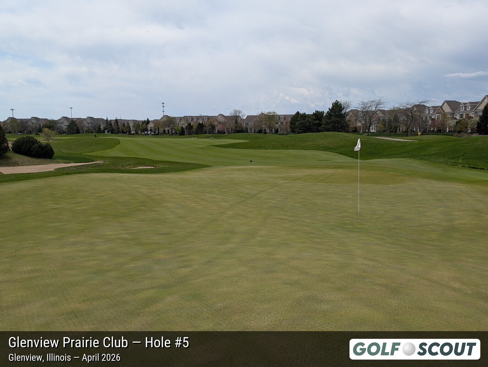 Hole 5 at Glenview Prairie Club