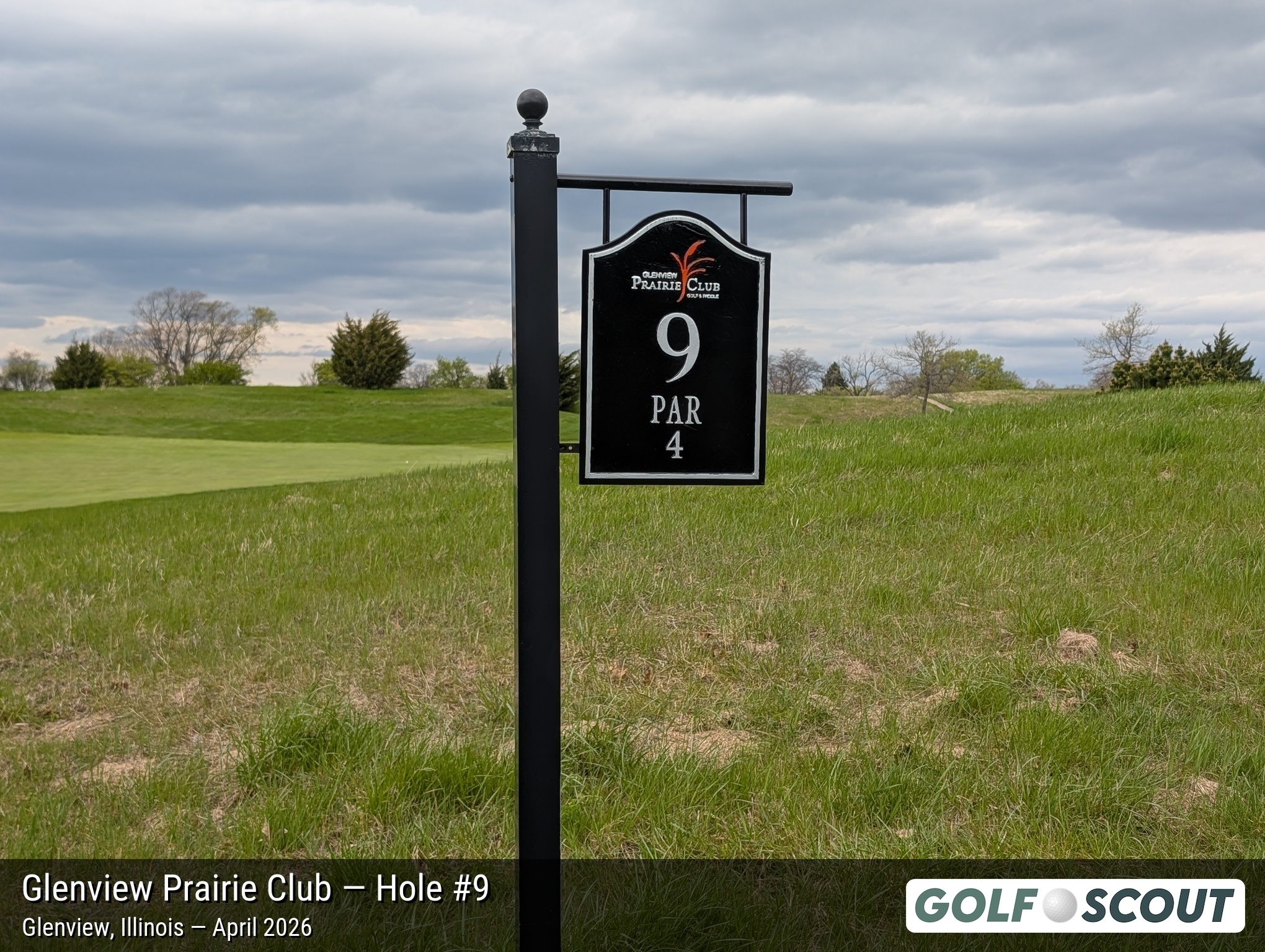 Hole 9 at Glenview Prairie Club