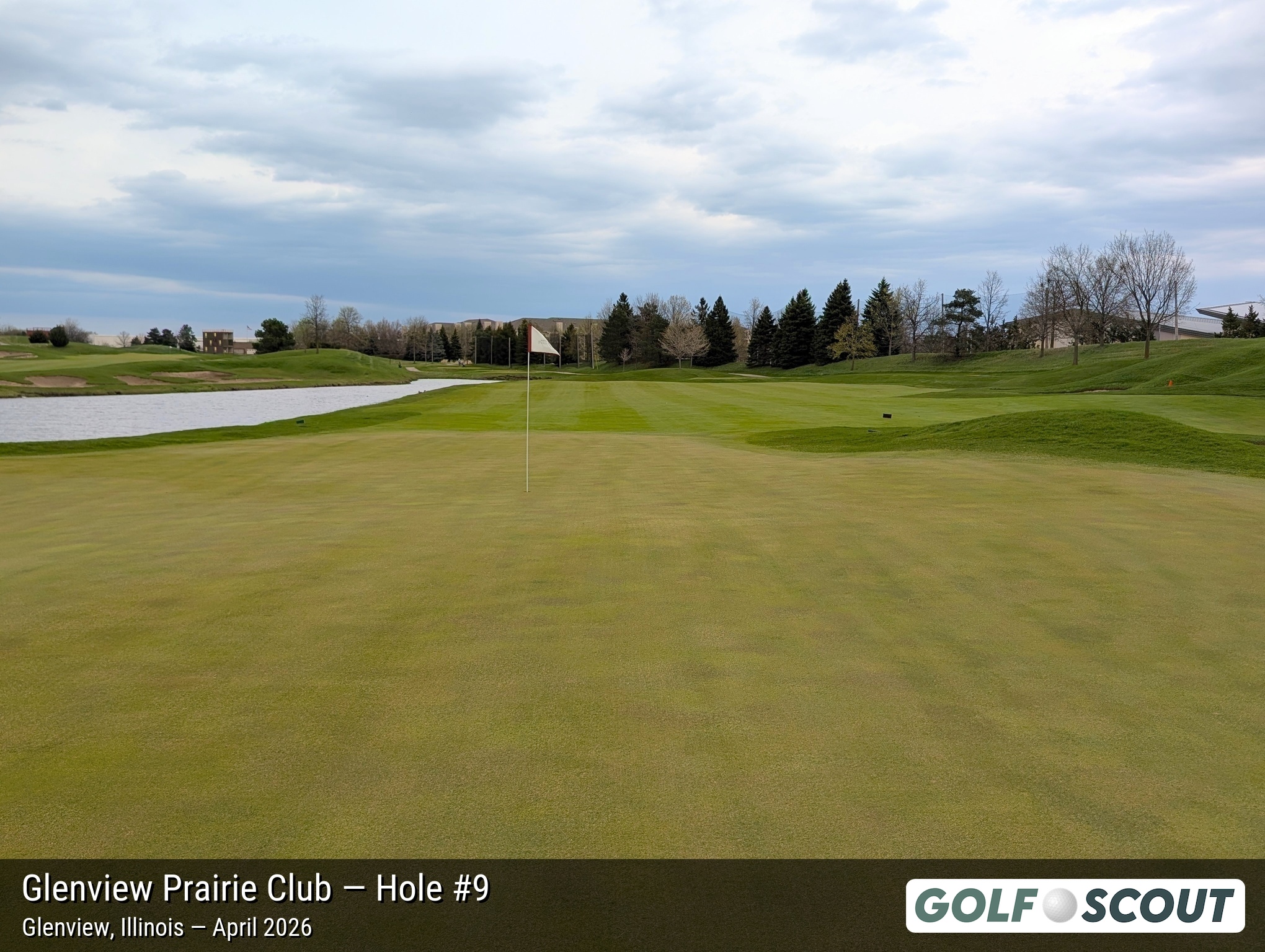 Hole 9 at Glenview Prairie Club