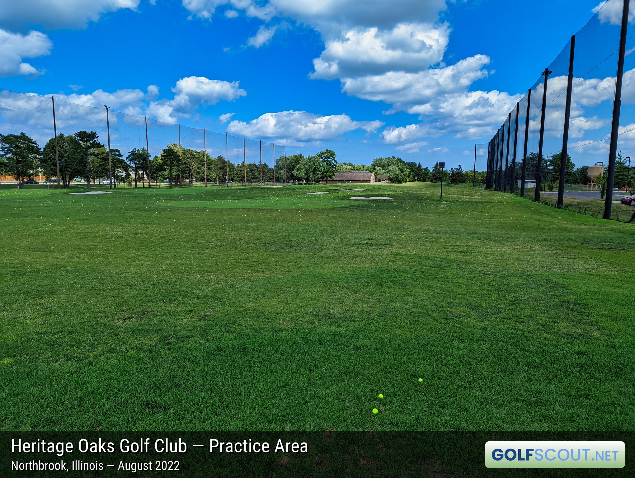 Photo of the practice area at Heritage Oaks Golf Club - Classic 18 in Northbrook, Illinois. 