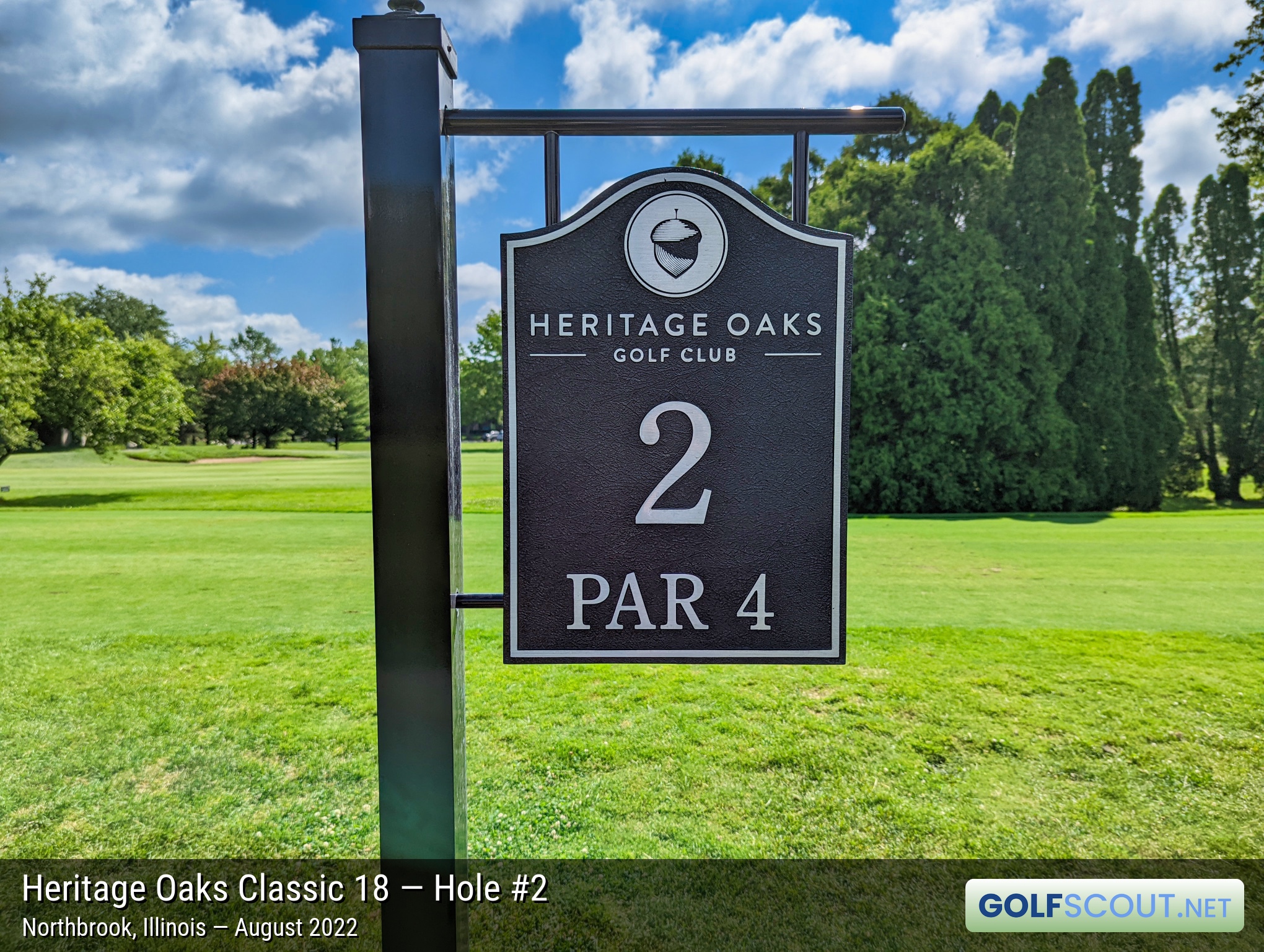 Photo of hole #2 at Heritage Oaks Golf Club - Classic 18 in Northbrook, Illinois. 