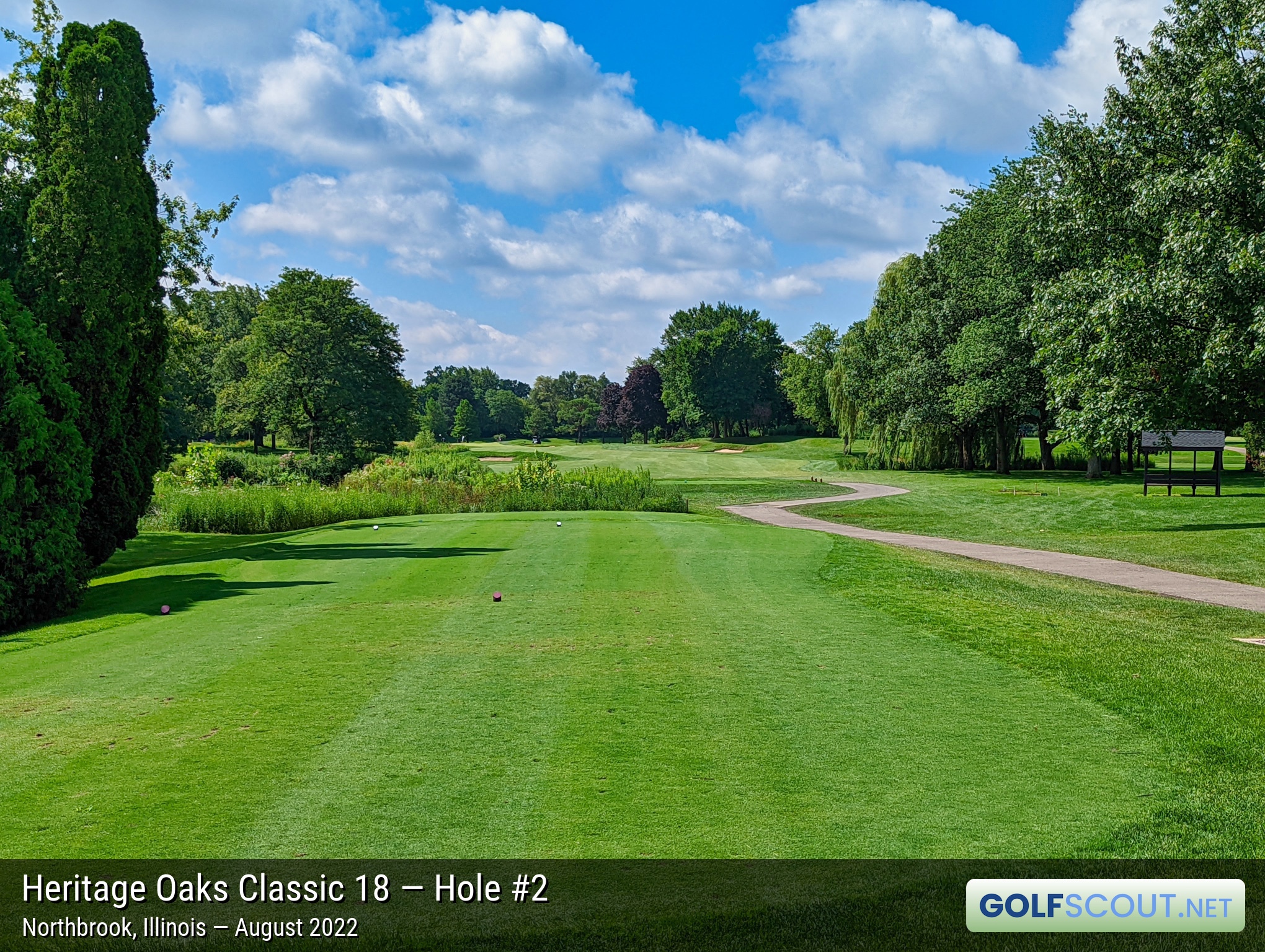 Photo of hole #2 at Heritage Oaks Golf Club - Classic 18 in Northbrook, Illinois. 