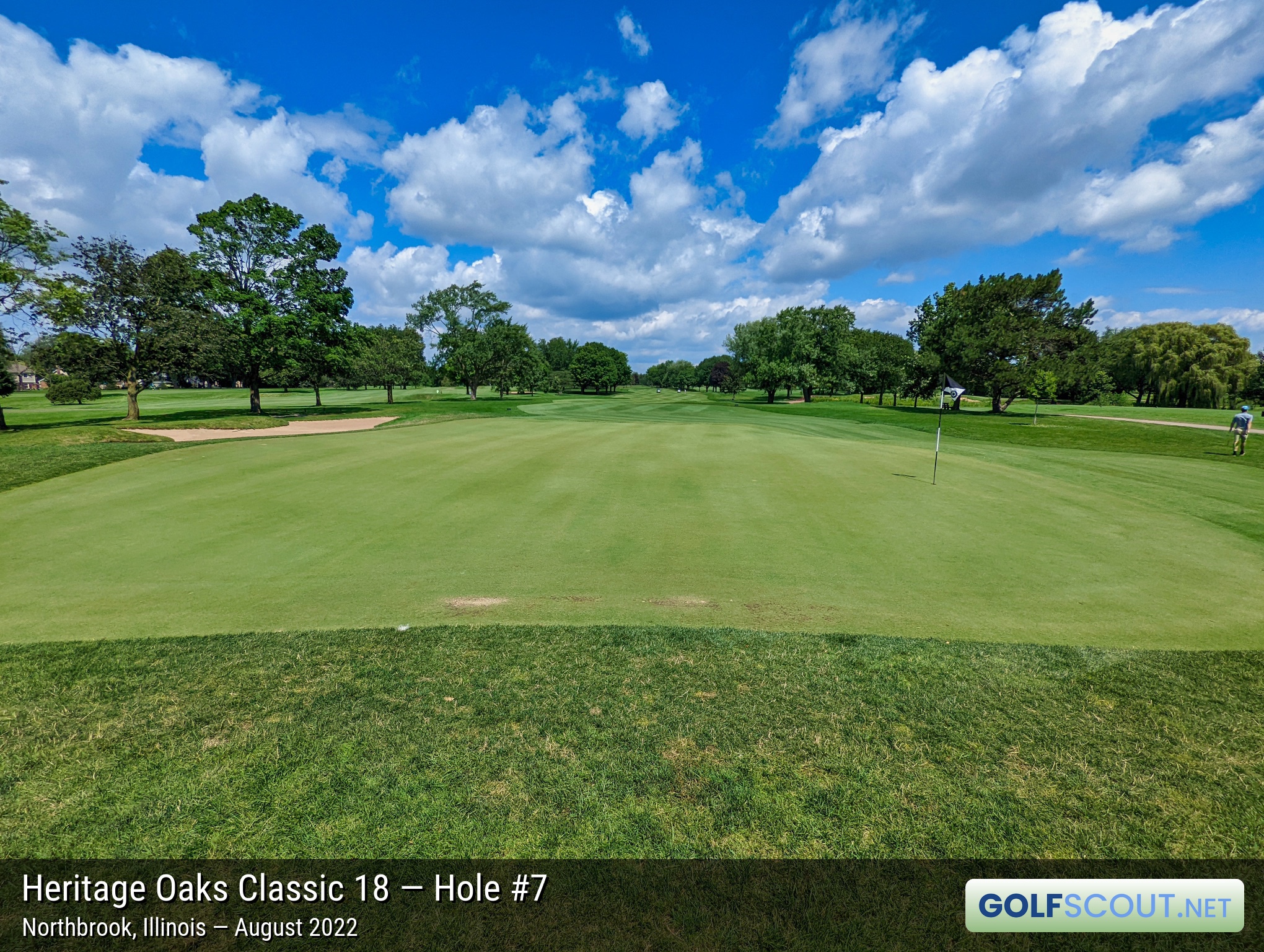 Photo of hole #7 at Heritage Oaks Golf Club - Classic 18 in Northbrook, Illinois. 