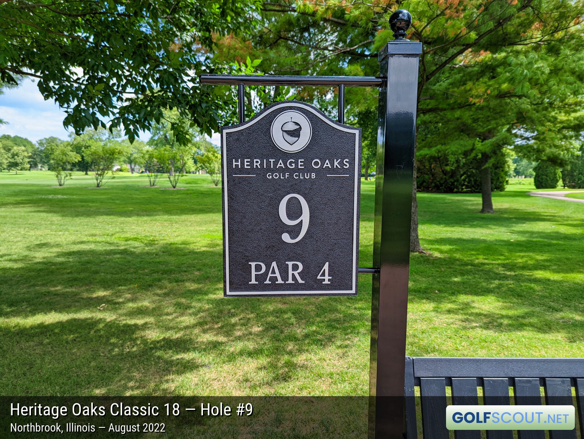 Photo of hole #9 at Heritage Oaks Golf Club - Classic 18 in Northbrook, Illinois. 