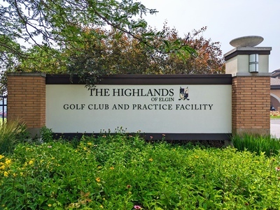 Highlands of Elgin Golf Course Entrance Sign