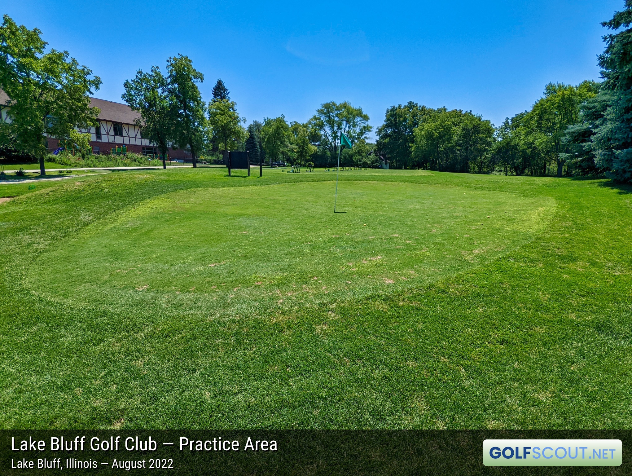 Photo of the practice area at Lake Bluff Golf Club in Lake Bluff, Illinois. 