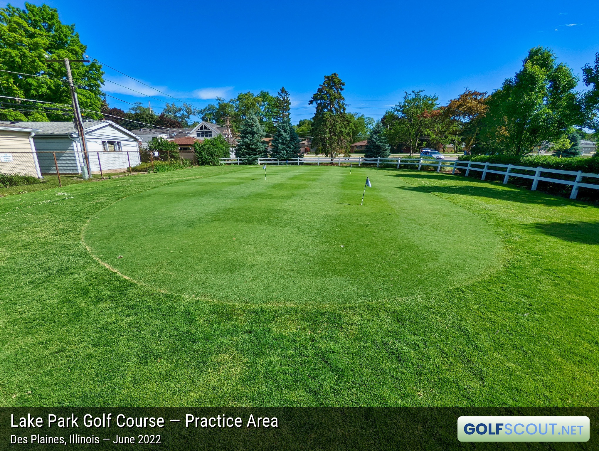 Photo of the practice area at Lake Park Golf Course in Des Plaines, Illinois. 