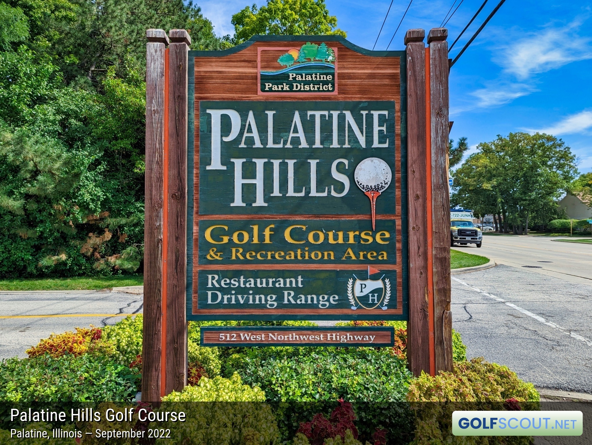 Sign at the entrance to Palatine Hills Golf Course