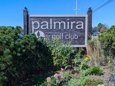 Palmira Golf Club Entrance Sign
