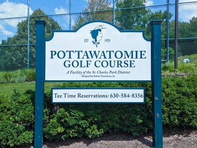Pottawatomie Golf Course Entrance Sign