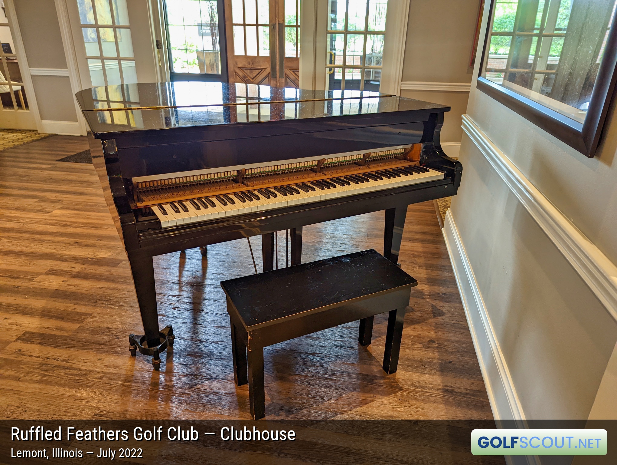 Photo of the clubhouse at Ruffled Feathers Golf Club in Lemont, Illinois. 