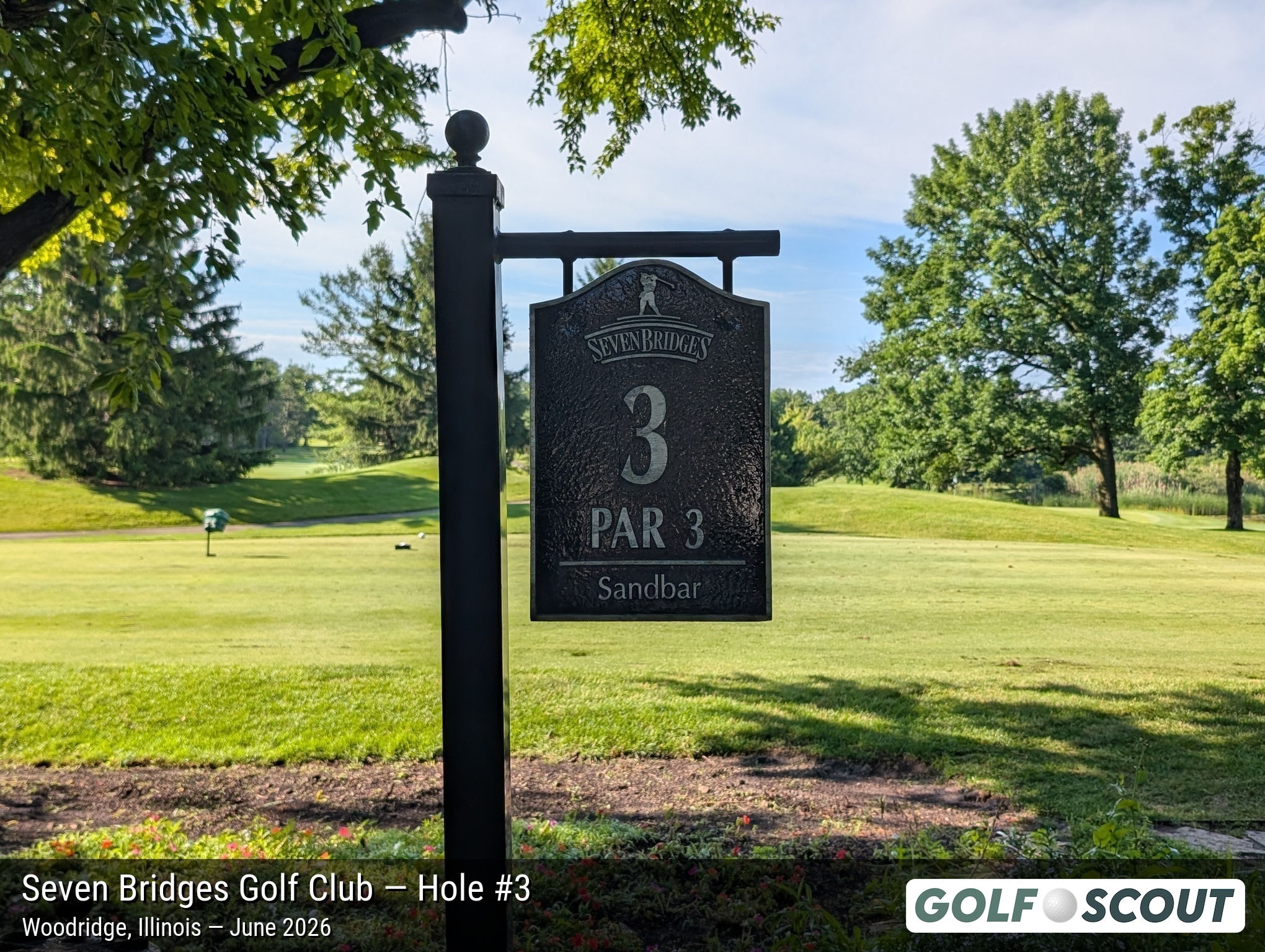 Hole 3 at Seven Bridges Golf Club