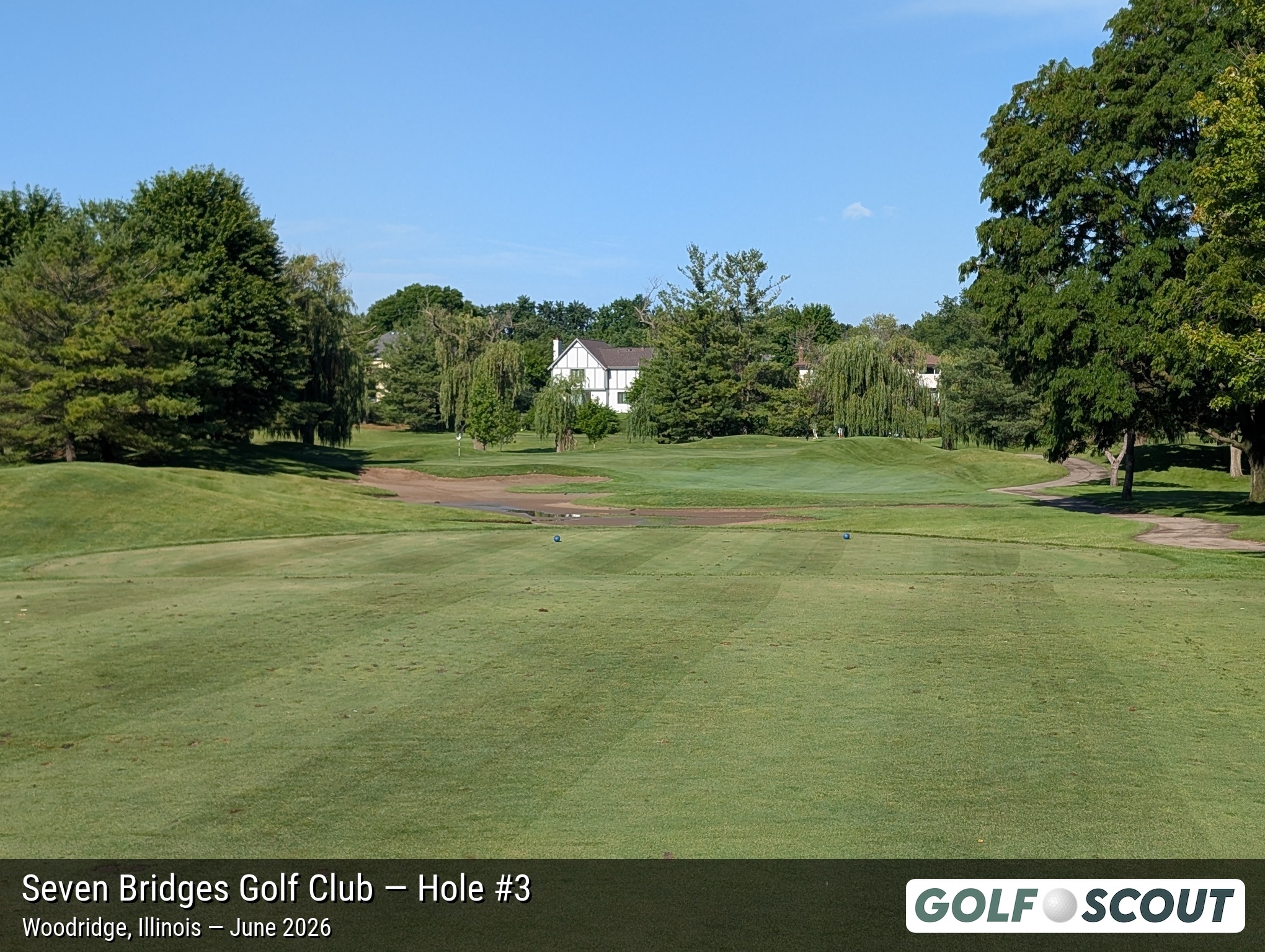 Hole 3 at Seven Bridges Golf Club