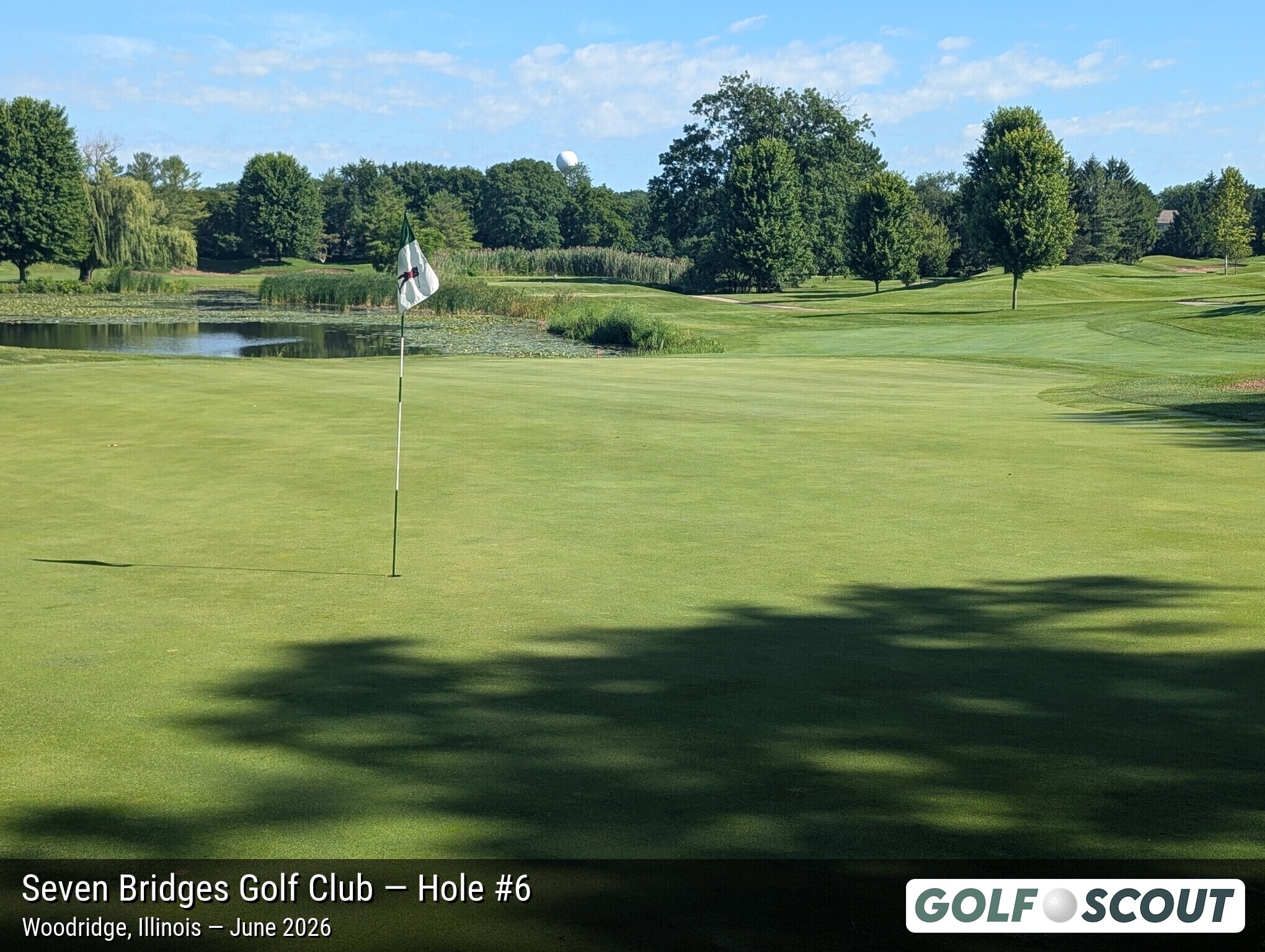 Hole 6 at Seven Bridges Golf Club