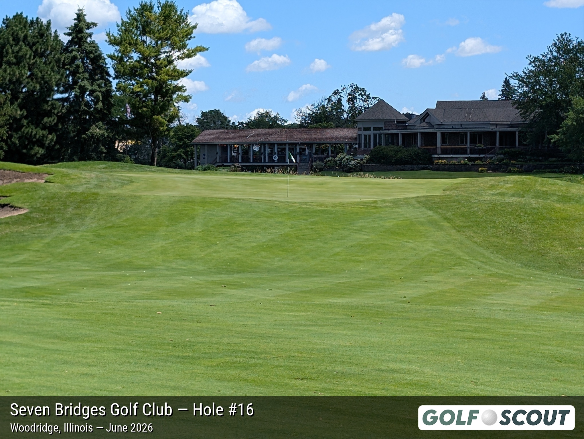 Hole 16 at Seven Bridges Golf Club