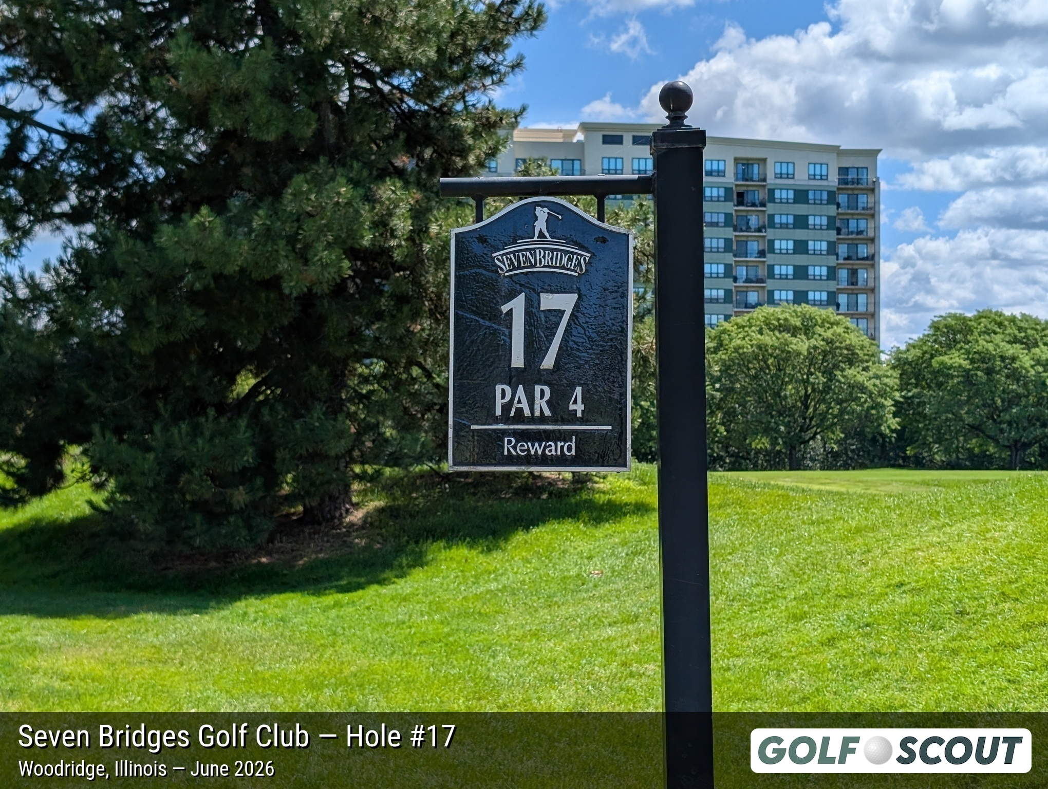 Hole 17 at Seven Bridges Golf Club