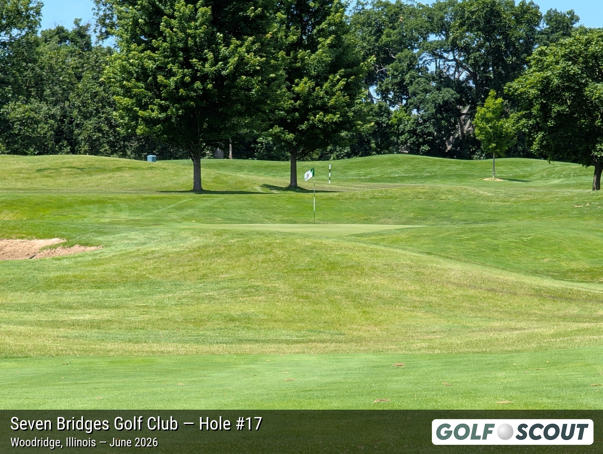 Hole 17 at Seven Bridges Golf Club