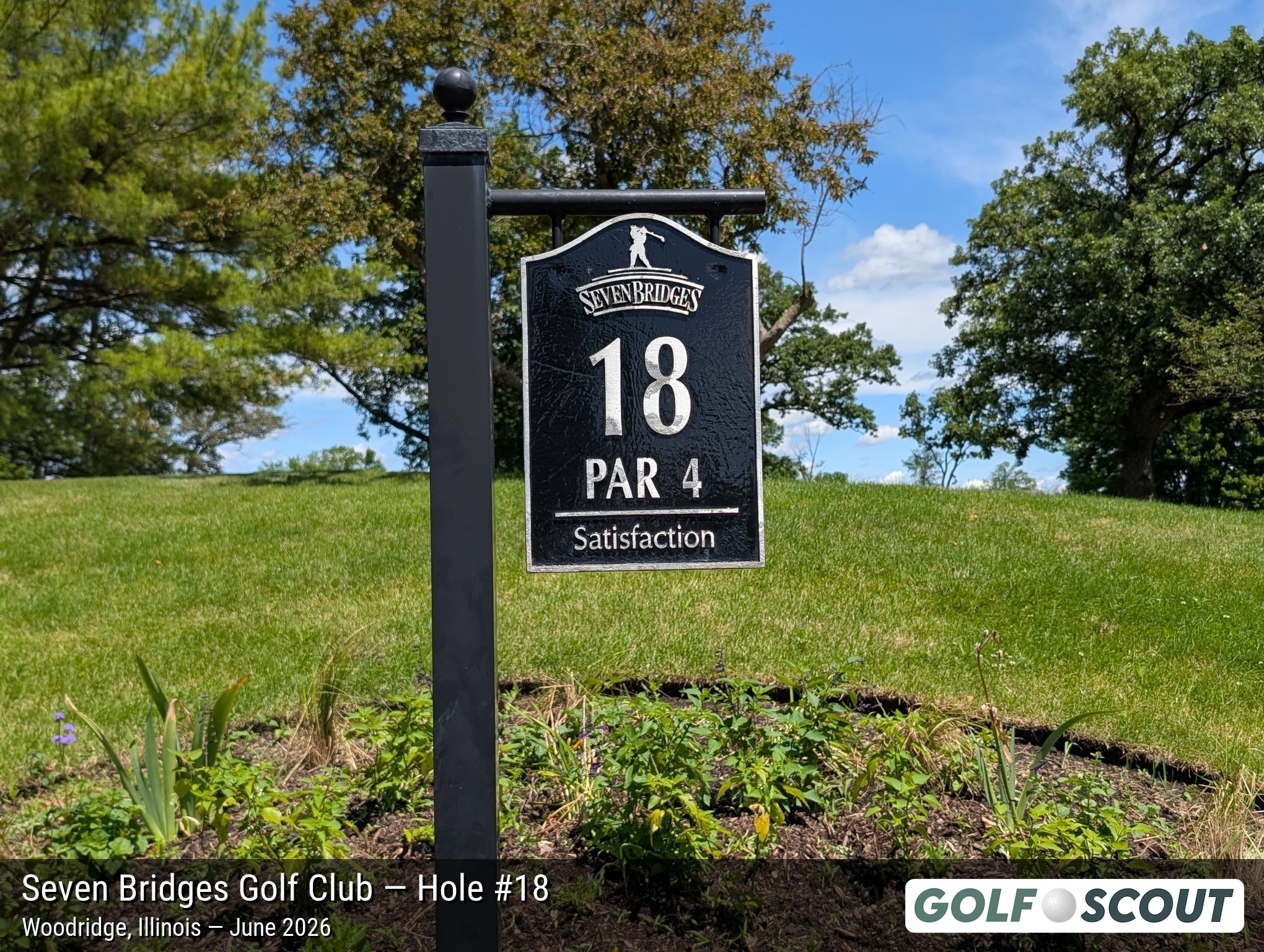Hole 18 at Seven Bridges Golf Club