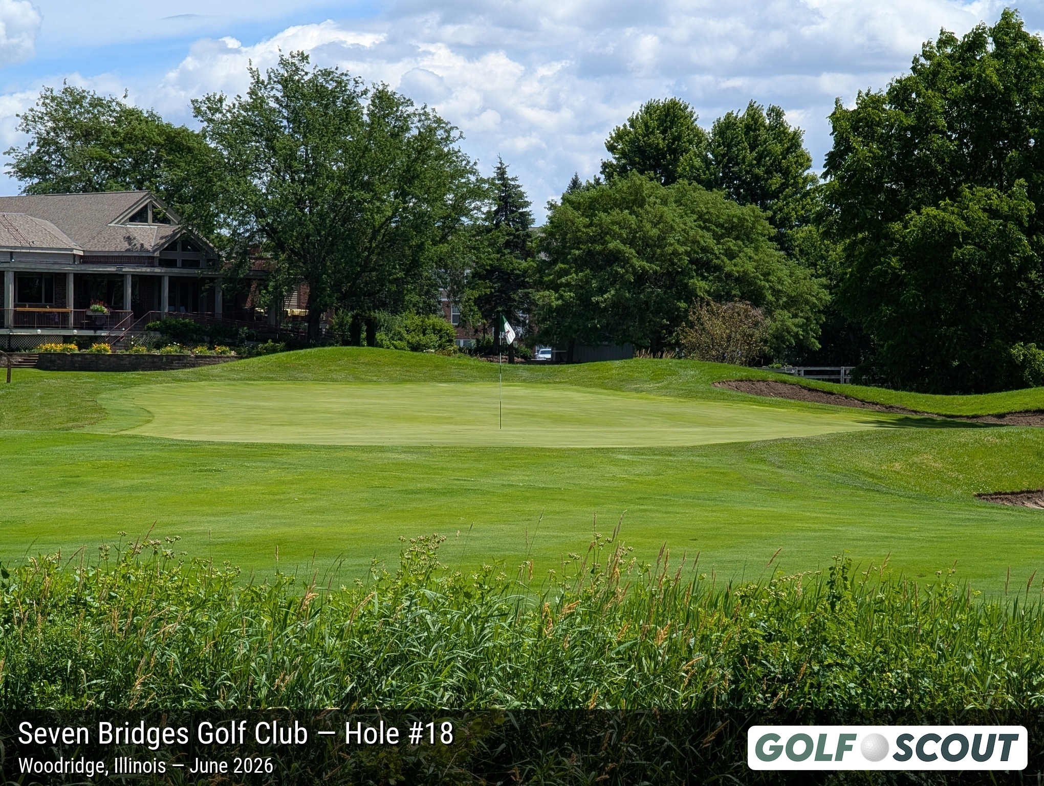 Hole 18 at Seven Bridges Golf Club