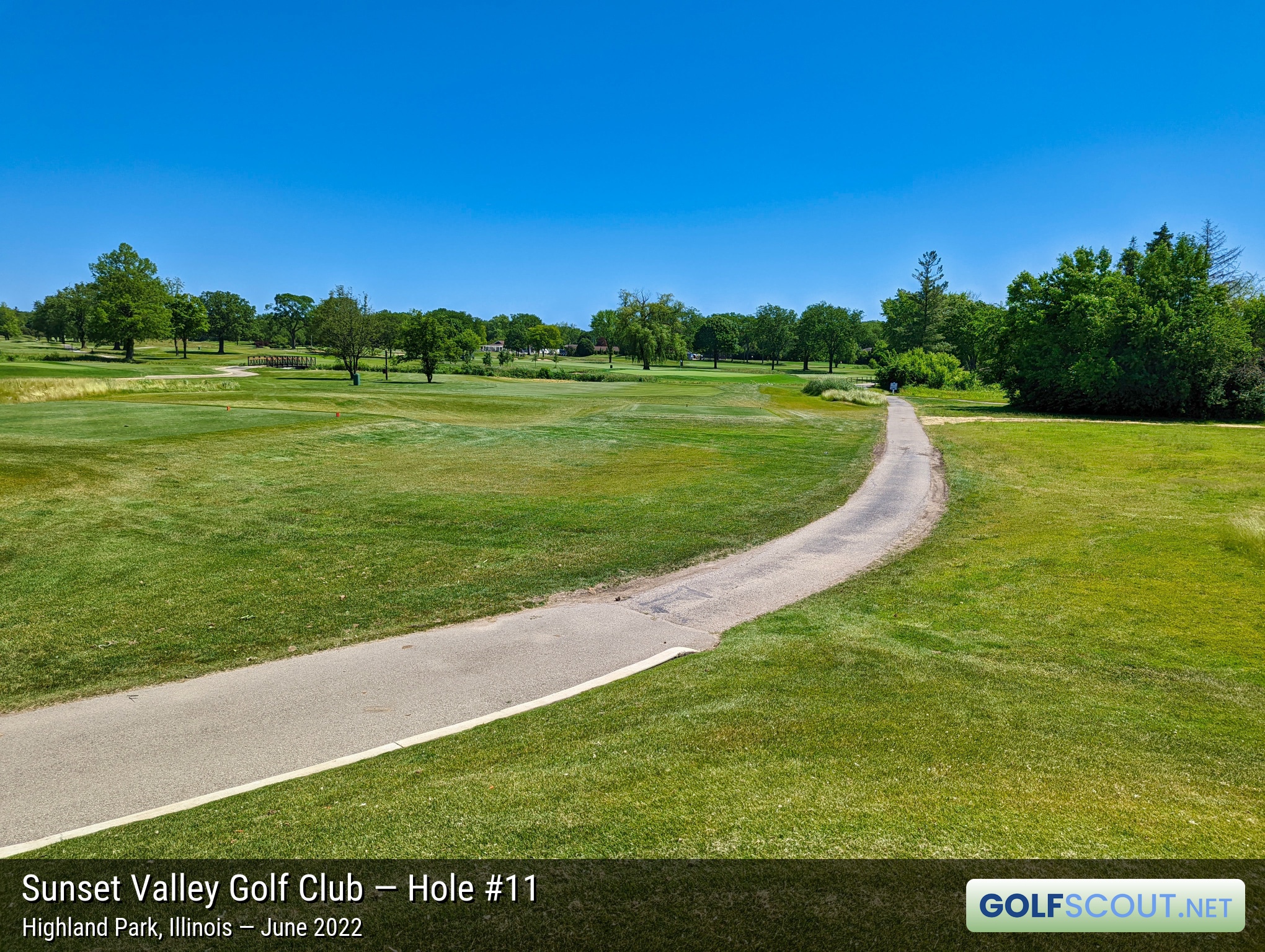 Photo of hole #11 at Sunset Valley Golf Club in Highland Park, Illinois. 