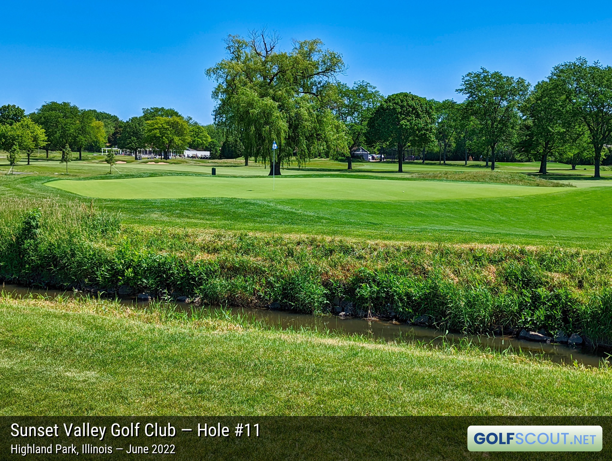 Photo of hole #11 at Sunset Valley Golf Club in Highland Park, Illinois. 