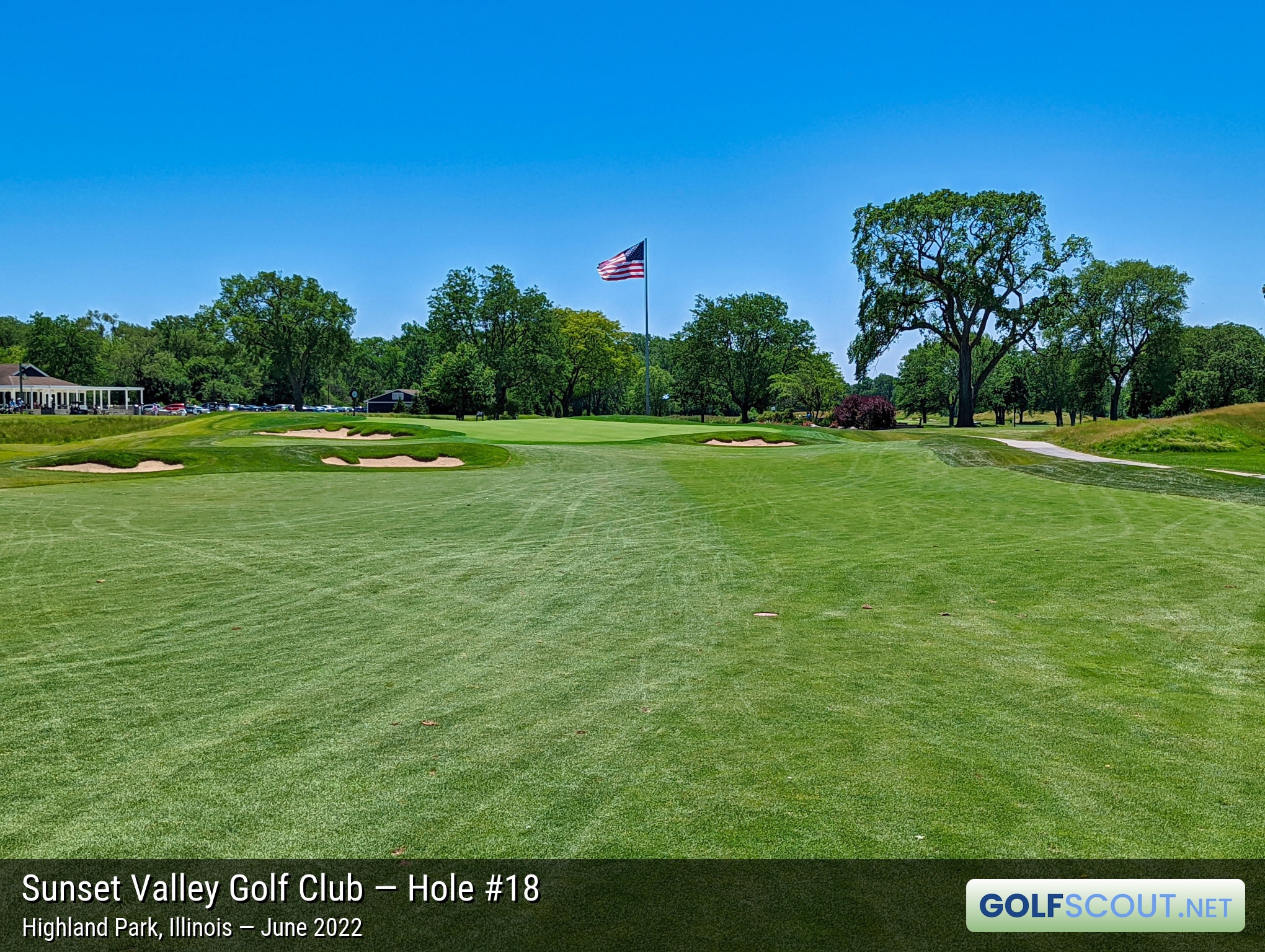 Photo of hole #18 at Sunset Valley Golf Club in Highland Park, Illinois. 