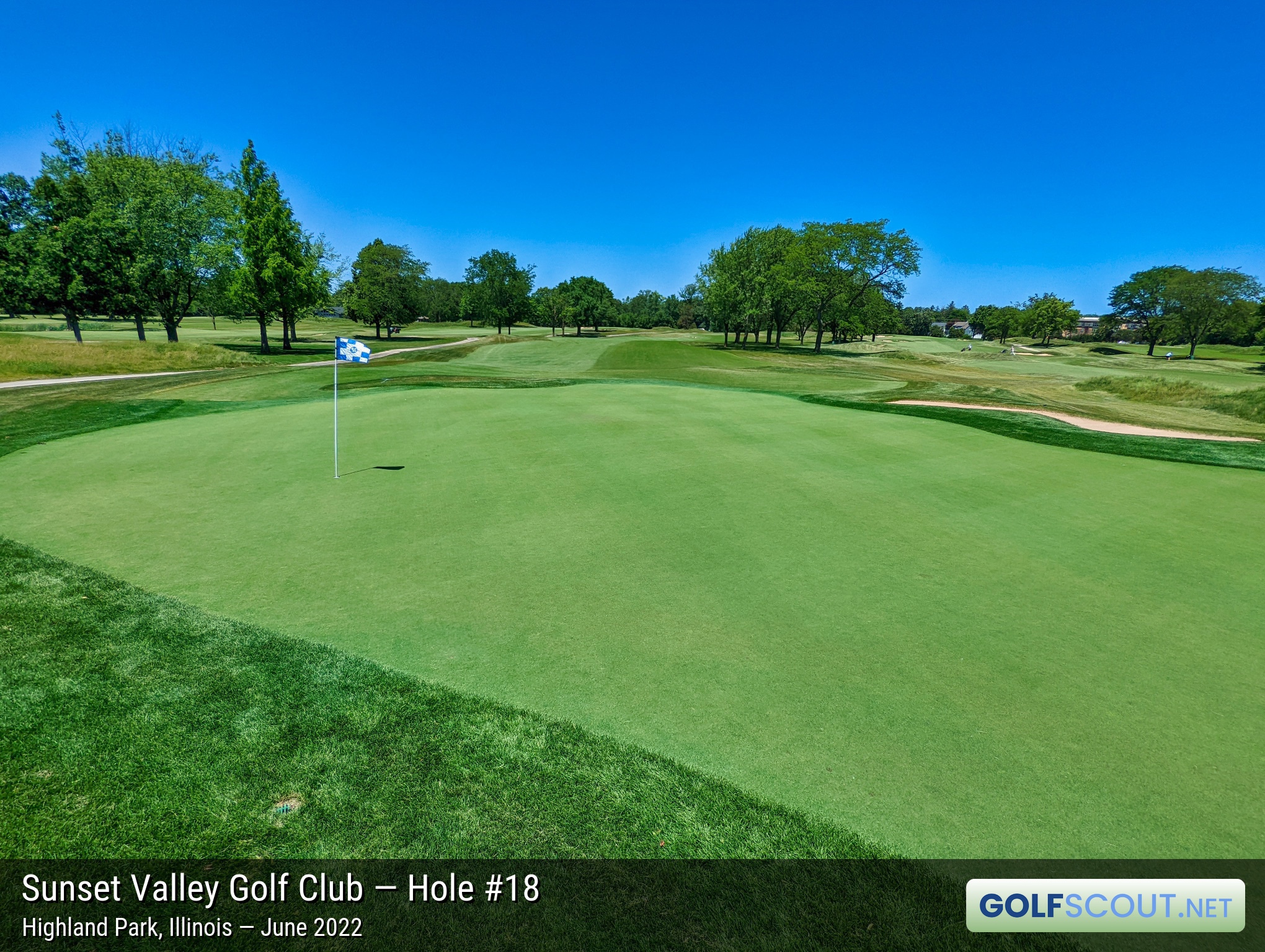 Photo of hole #18 at Sunset Valley Golf Club in Highland Park, Illinois. 