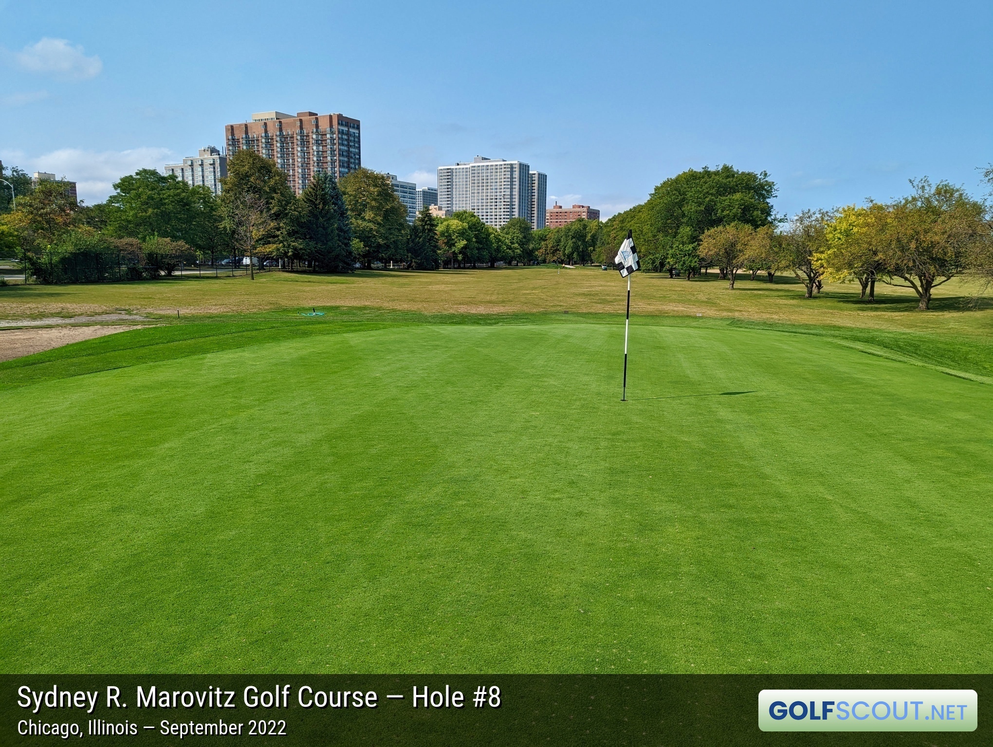 Photo of hole #8 at Sydney R. Marovitz Golf Course in Chicago, Illinois. 