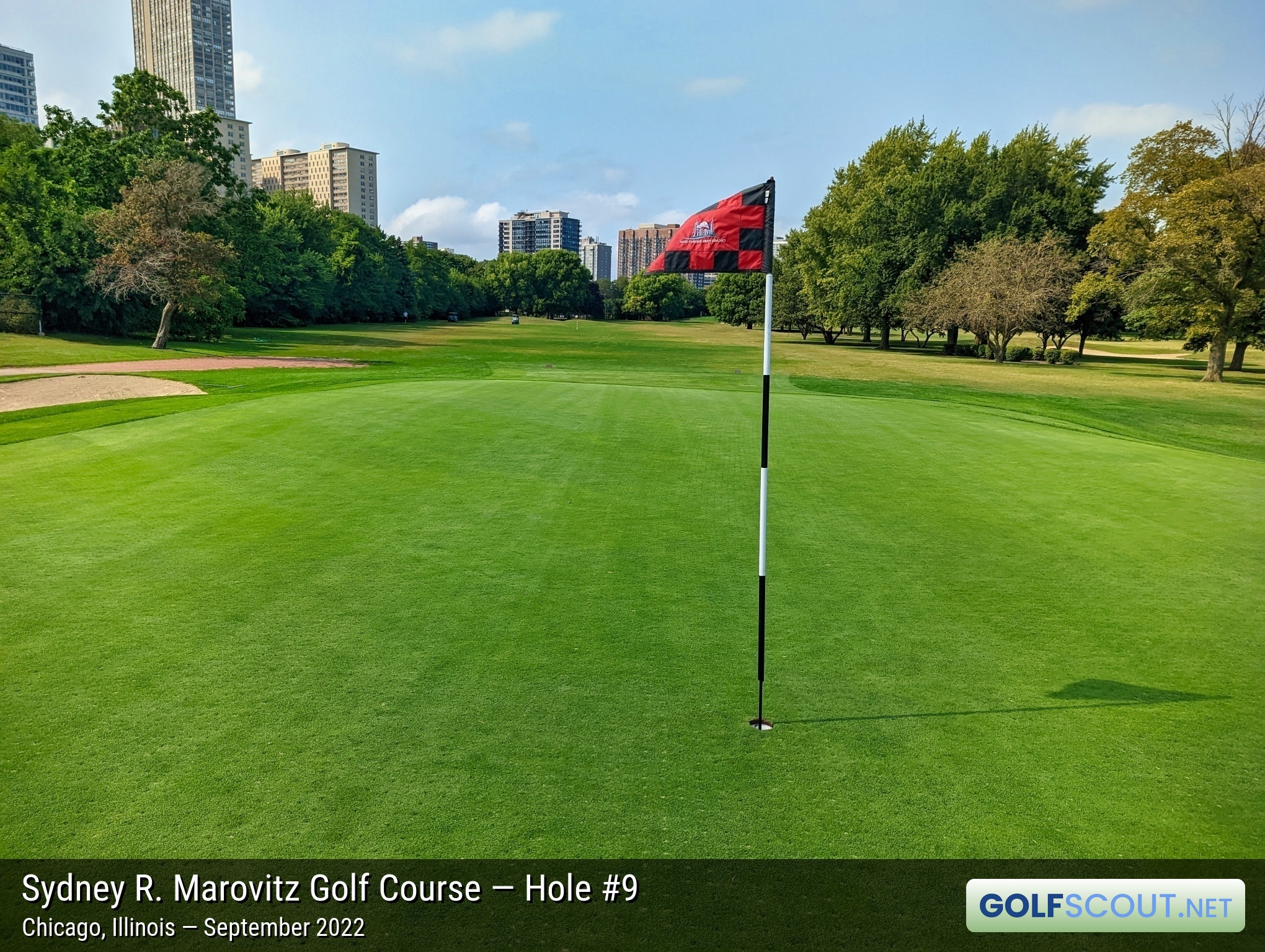 Photo of hole #9 at Sydney R. Marovitz Golf Course in Chicago, Illinois. 