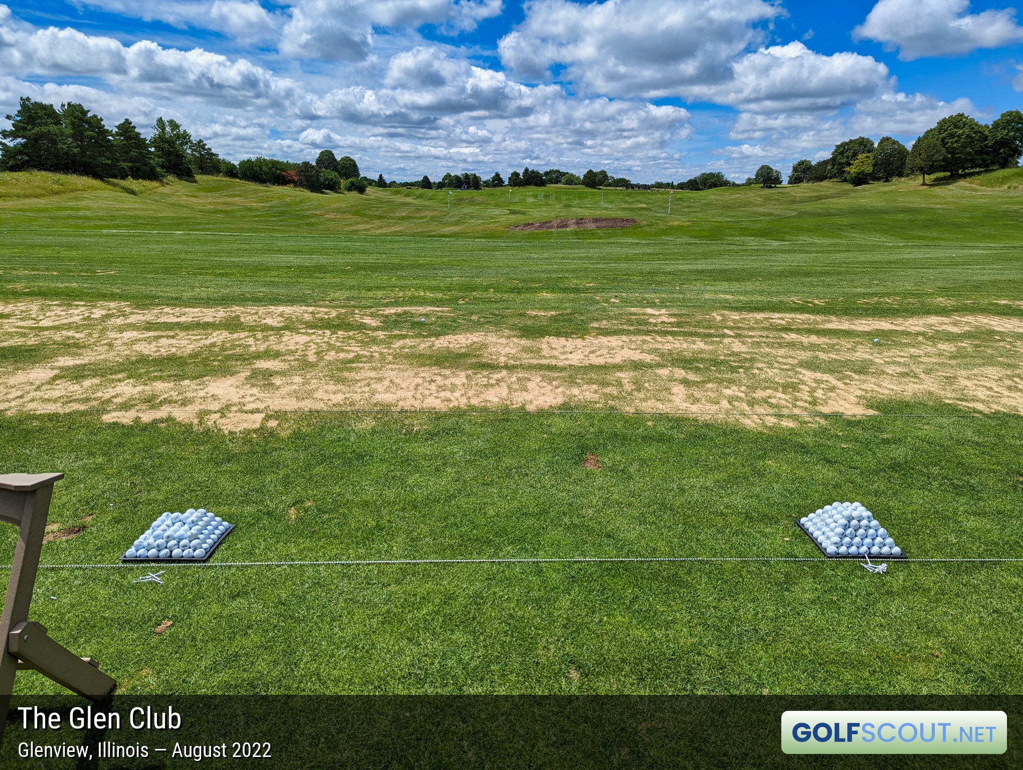 Photo of the practice area at The Glen Club in Glenview, Illinois. 